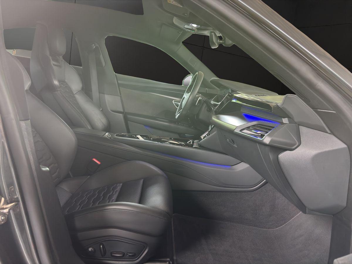 e-tron GT quattro 360° B&O HUD Matrix-LED+Laser