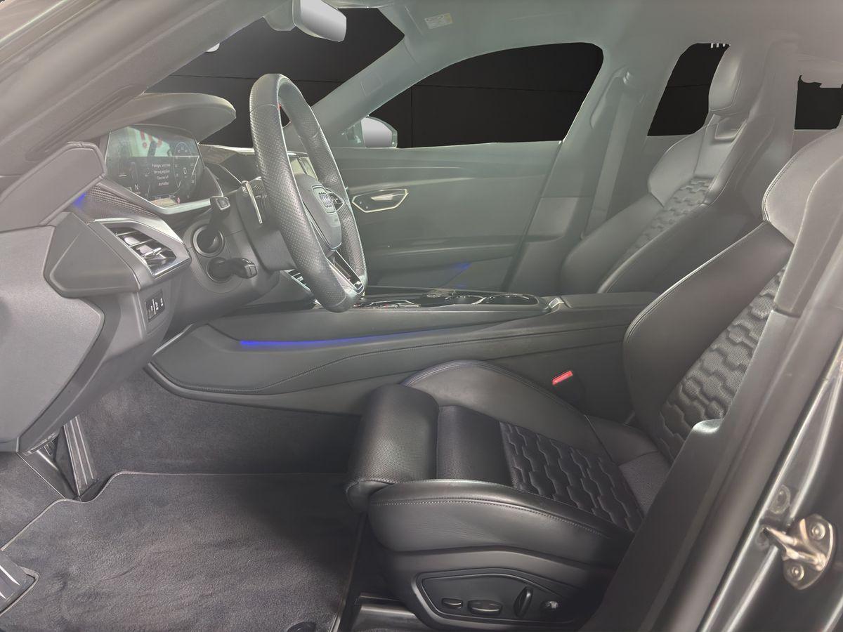 e-tron GT quattro 360° B&O HUD Matrix-LED+Laser