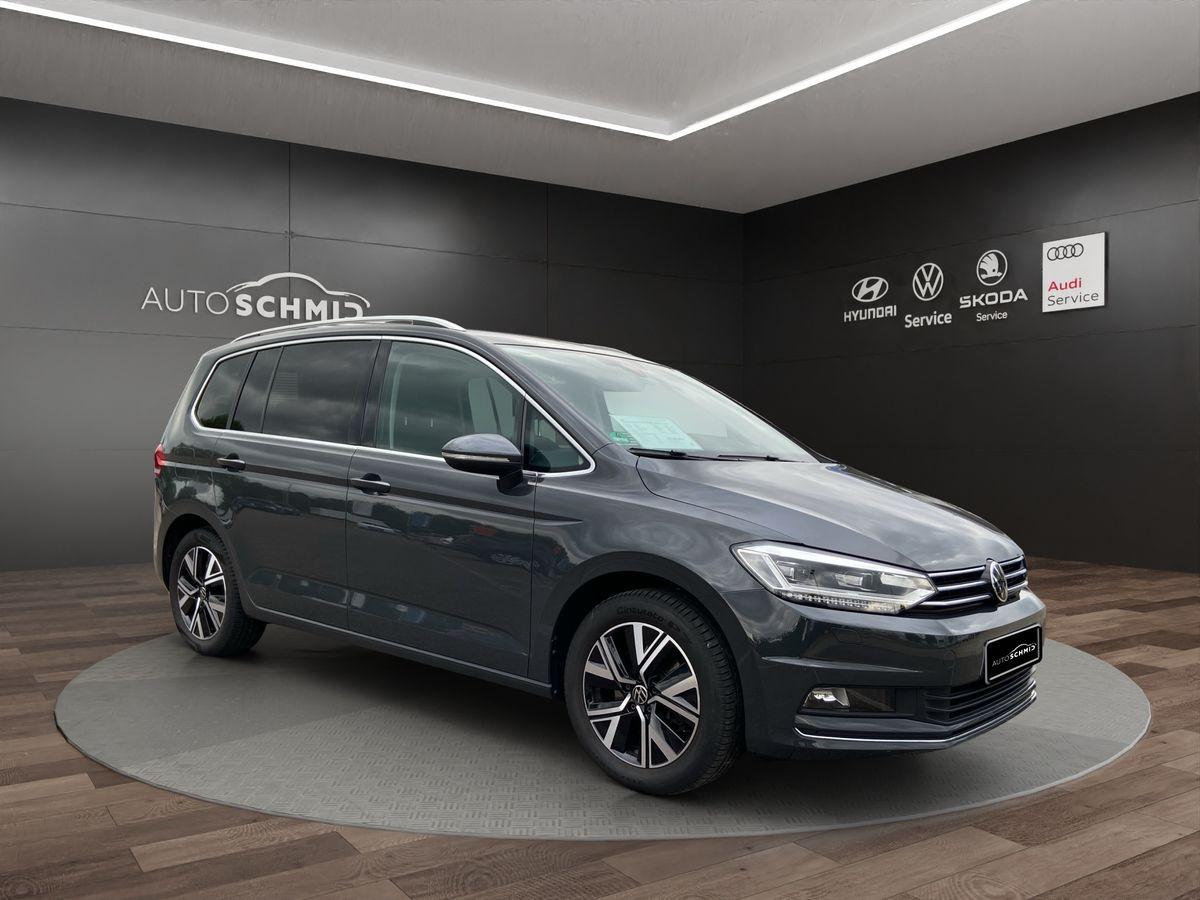 Touran Highline 1.5l TSI DSG LED Navi ACC 7-Sitzer