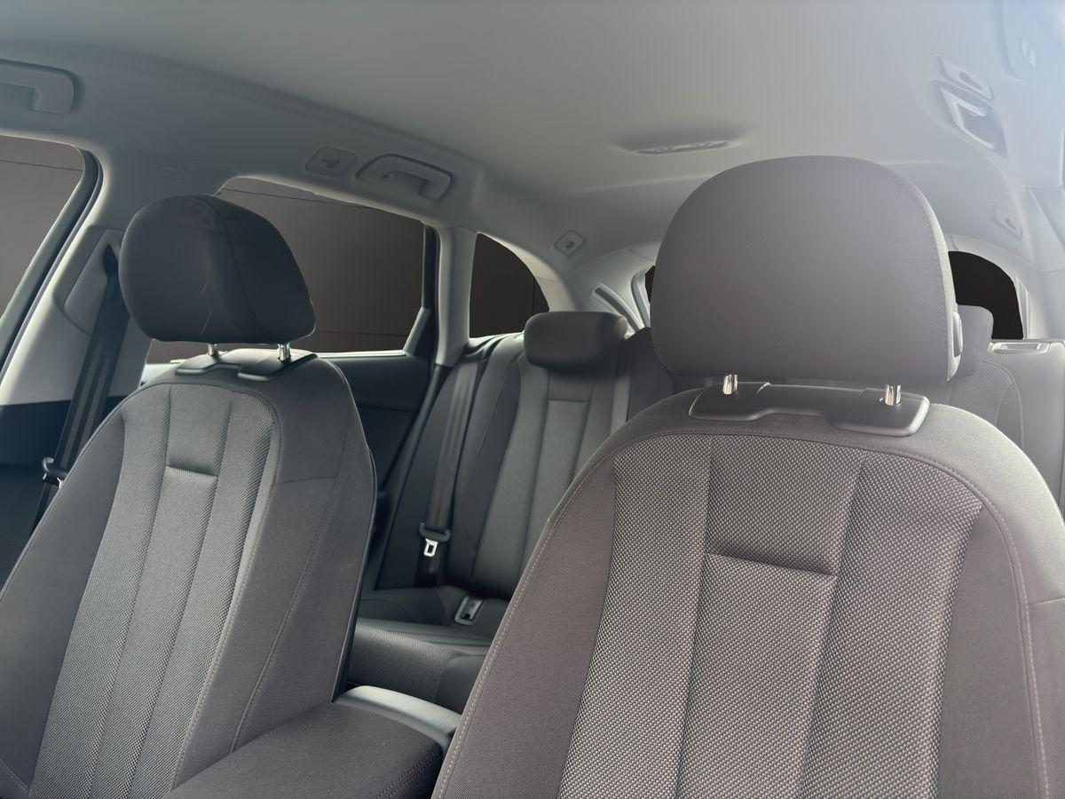 A4 Avant 2.0 TDI advanced AHK NAVI ACC PDC