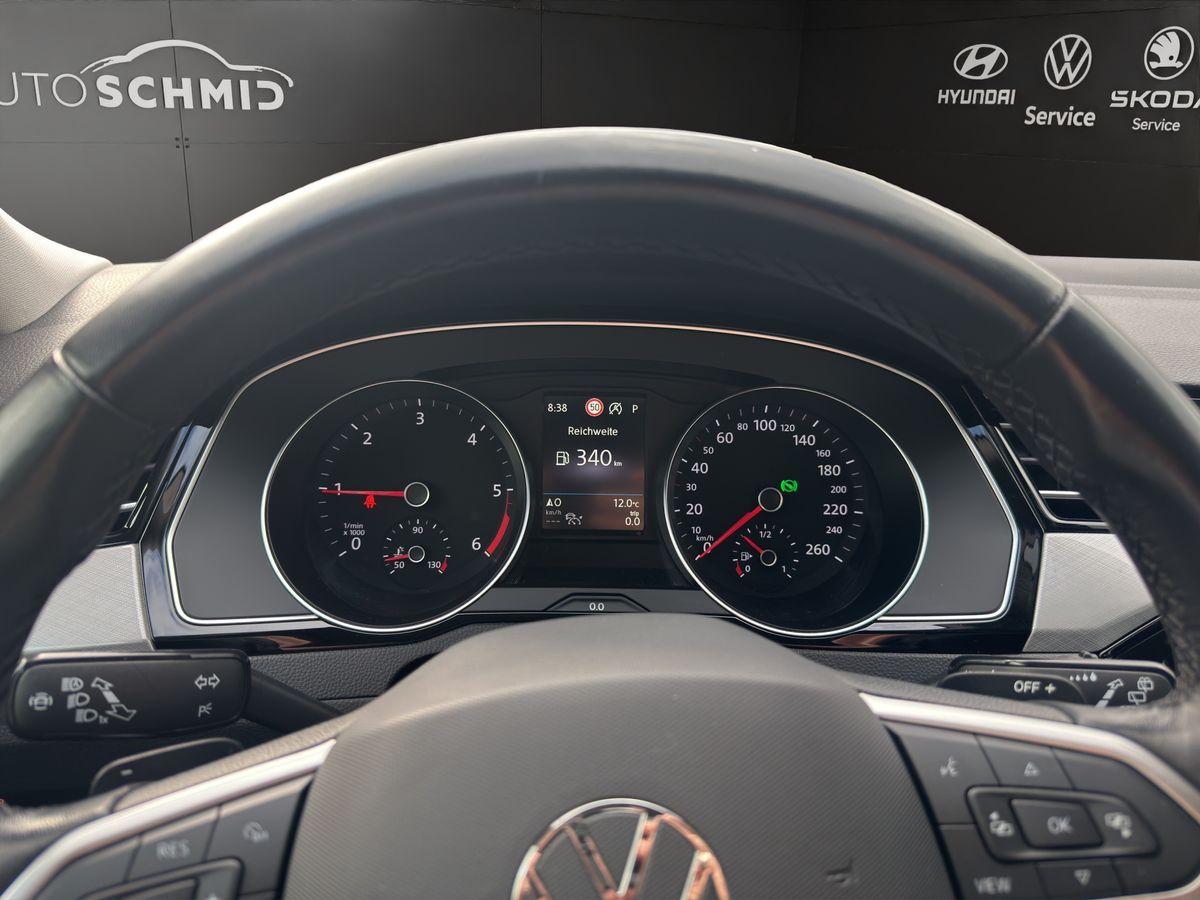 Passat Variant Business 2.0 TDI DSG RFK ACC NAVI