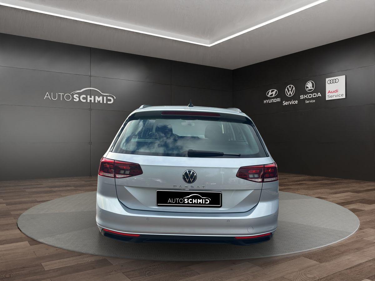 Passat Variant Business 2.0 TDI DSG RFK ACC NAVI