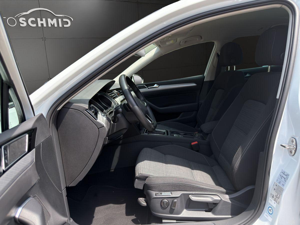Passat Variant Business2.0TDI DSG AHK RFK MATRIX