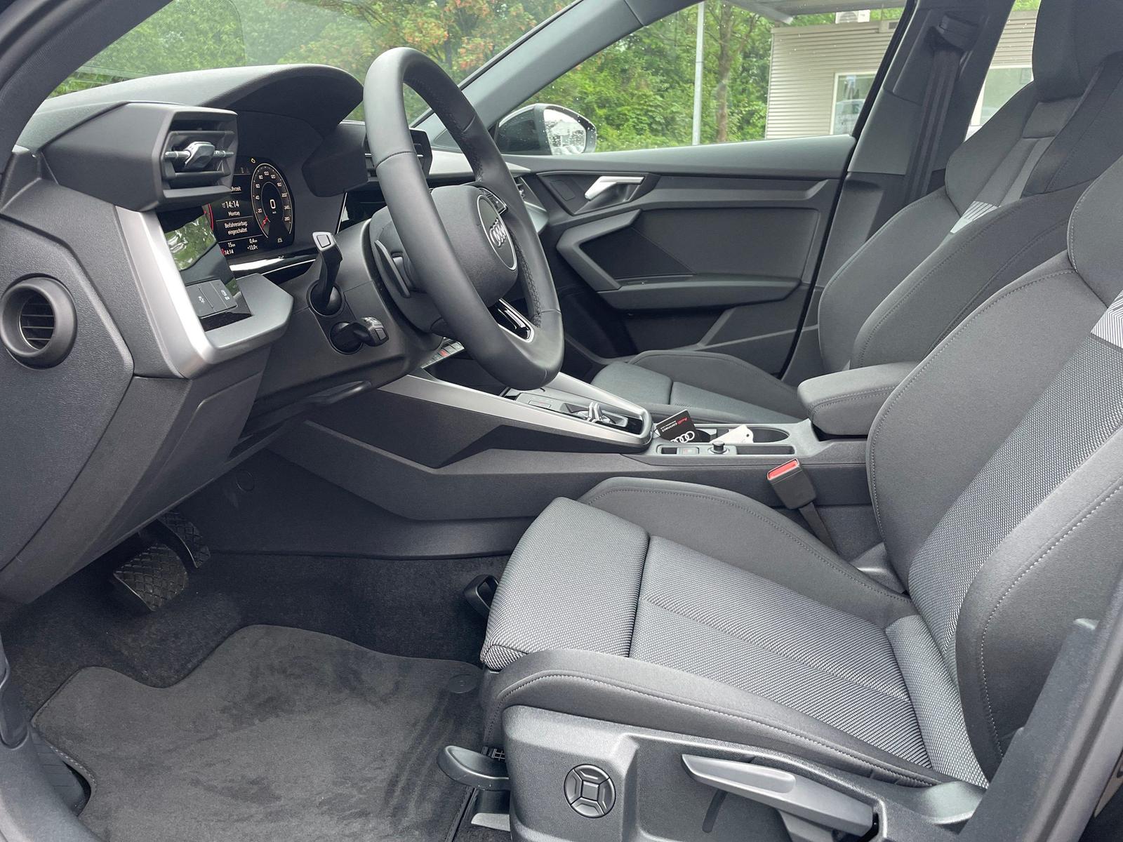A3 35 TFSI basis 1.5 TSI RFK SHZ NAVI GRA