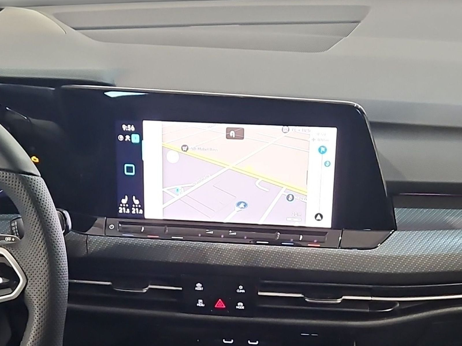 Golf Variant R-Line 2.0 l TDI DSG PANO+NAVI+KAMERA+KEYLESS