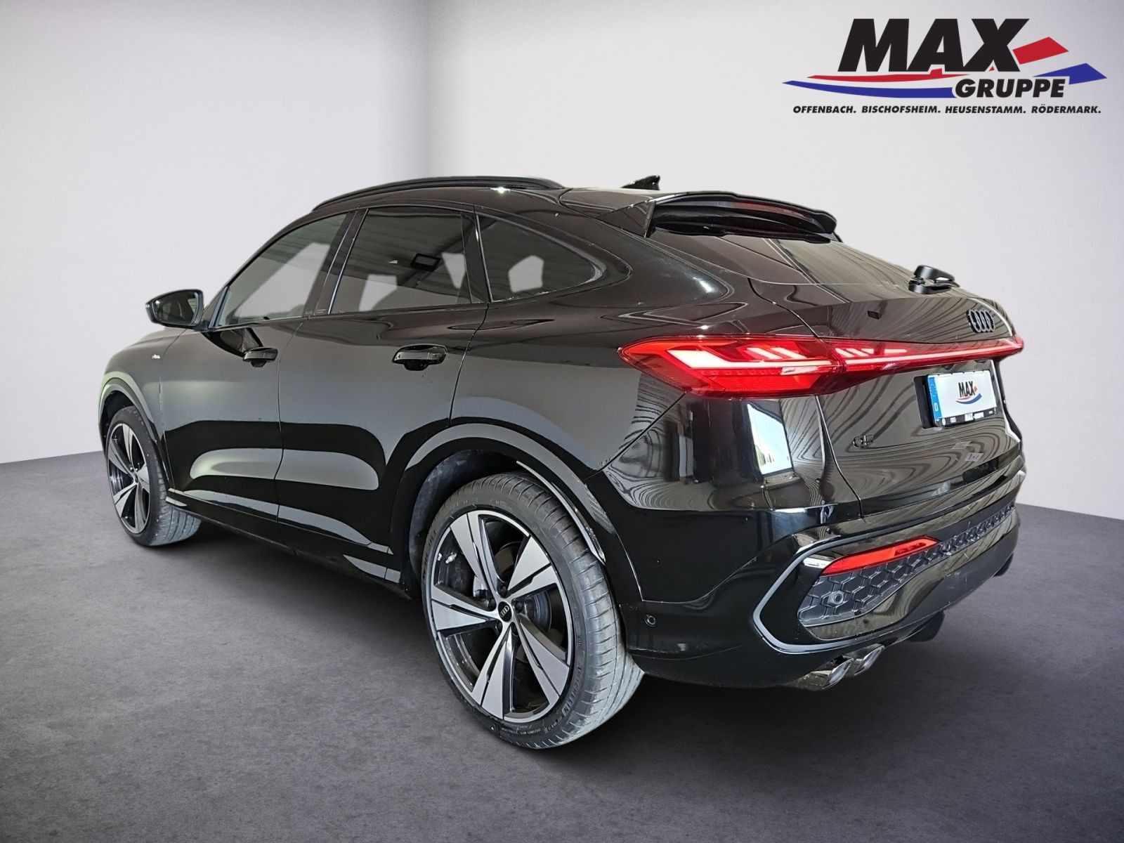 Q5 Sportback edition one S LINE+TECH PRO+MATRIX+