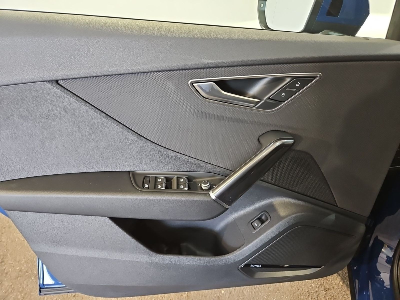 Q2 40 TFSI quattro S LINE+MATRIX+ACC+SONOS