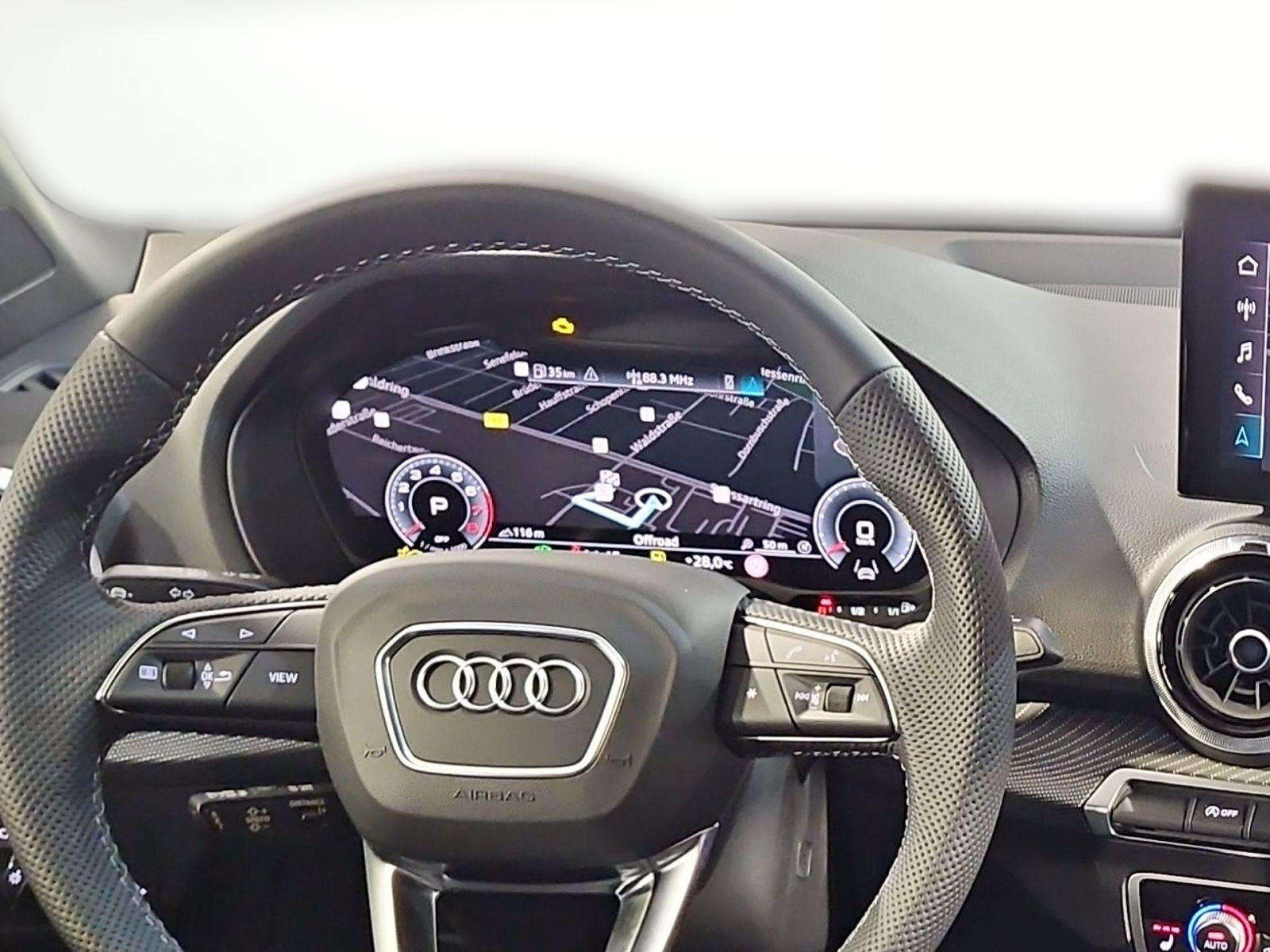 Q2 40 TFSI quattro S LINE+MATRIX+ACC+SONOS