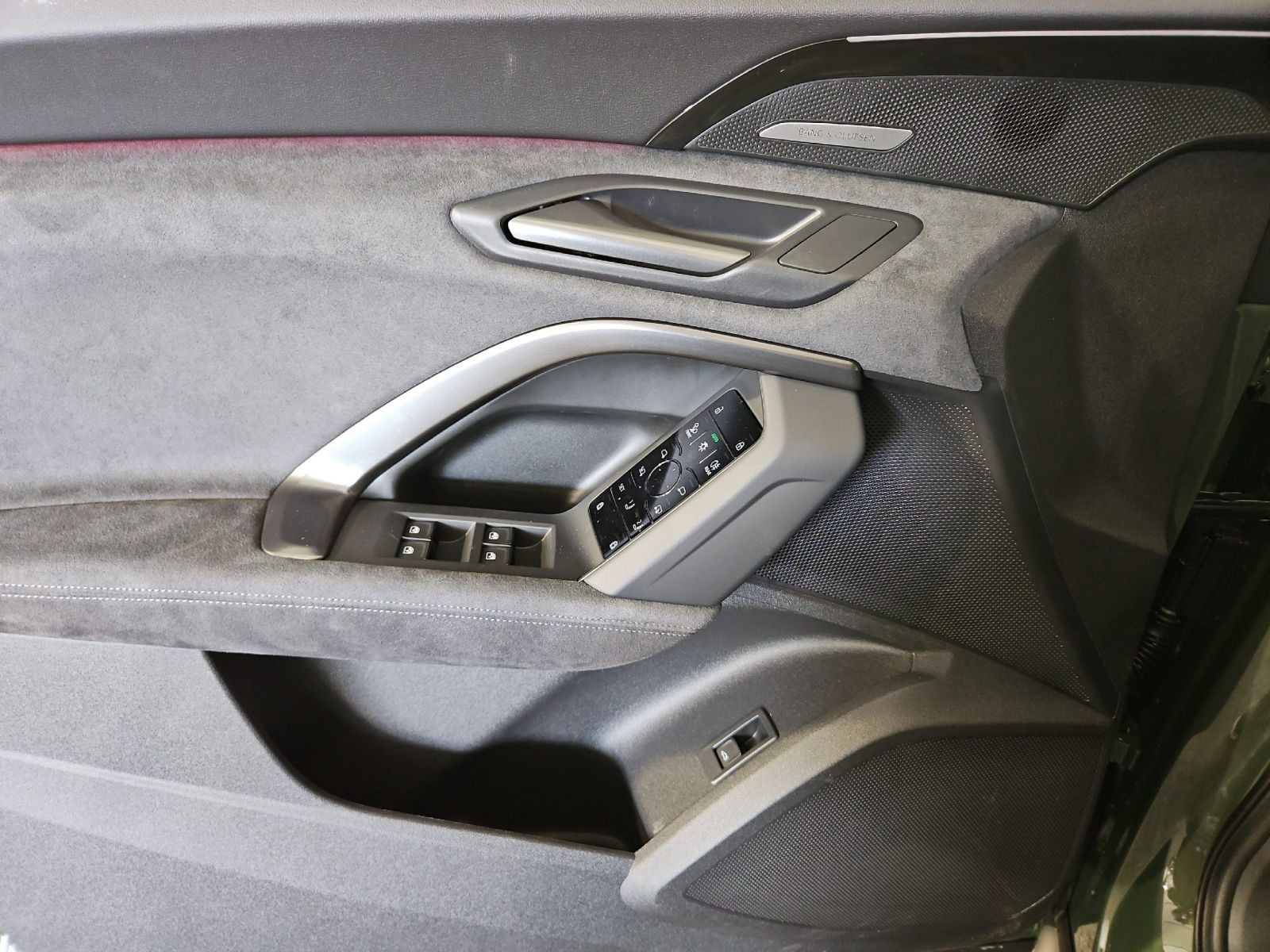 Q5 SUV TDI quattro S LINE+TECH PLUS+MATRIX+AHK+