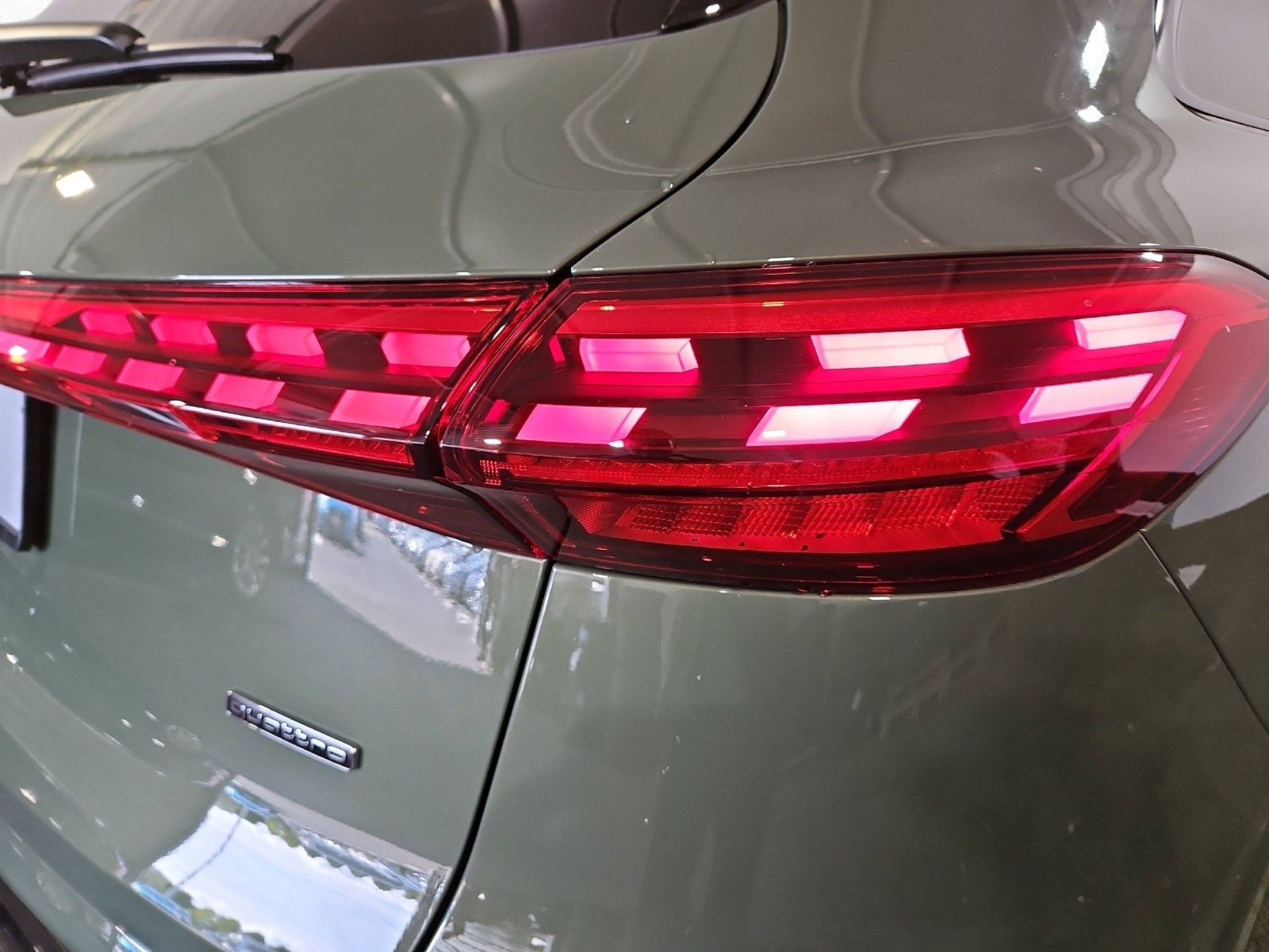 Q5 SUV TDI quattro S LINE+TECH PLUS+MATRIX+AHK+