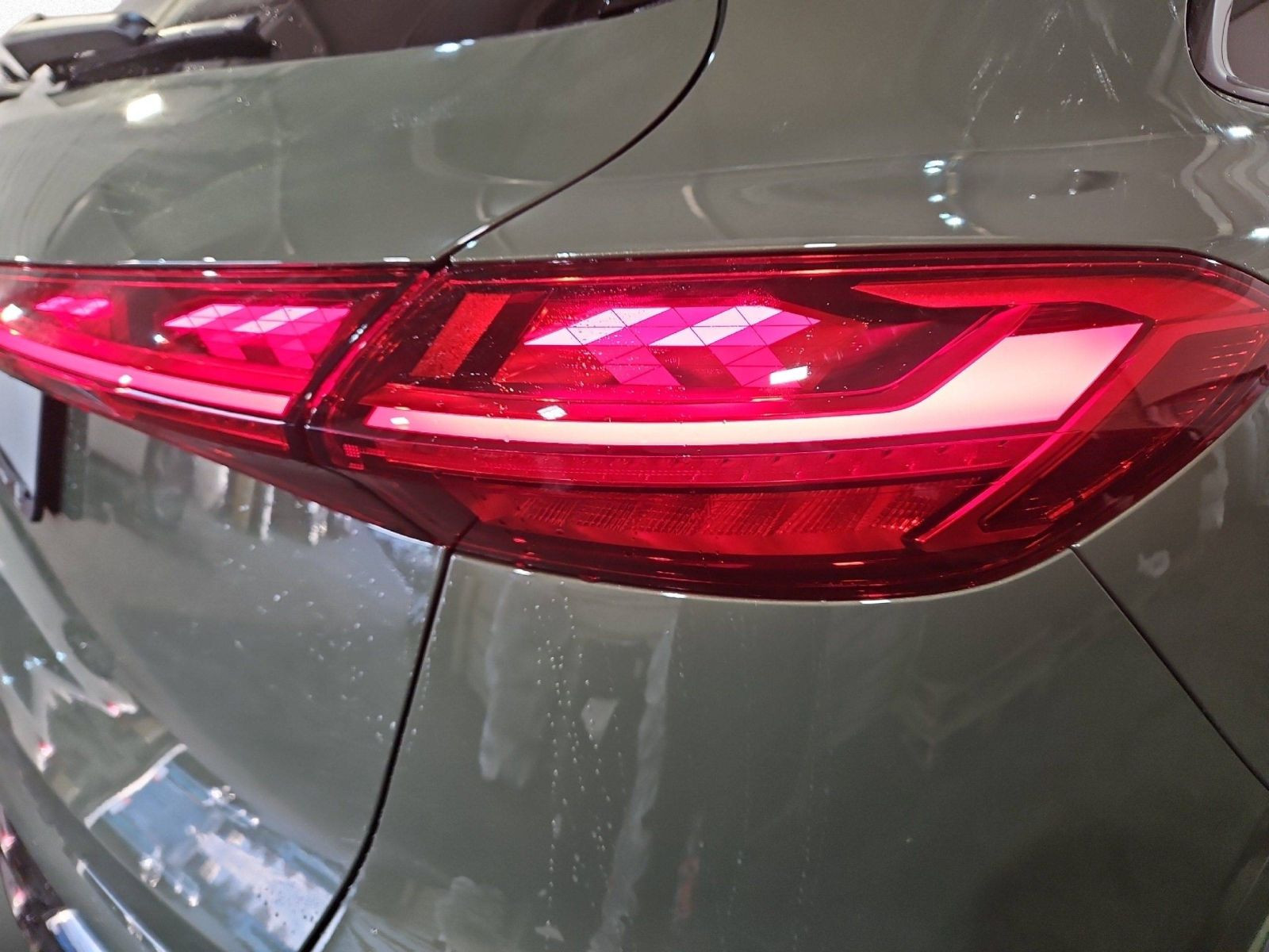 SQ5 SUV TFSI quattro TECH PRO+MATRIX+AHK+PANO+