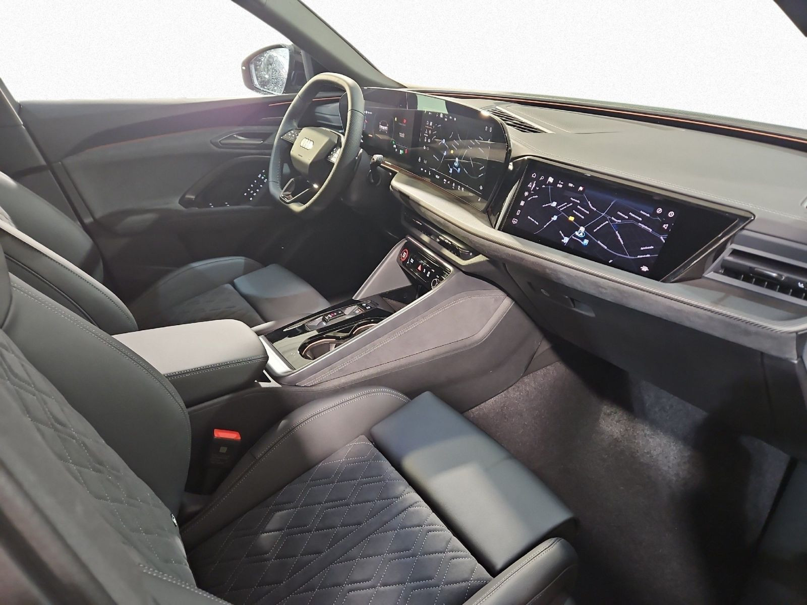 SQ5 SUV TFSI quattro TECH PRO+MATRIX+AHK+PANO+
