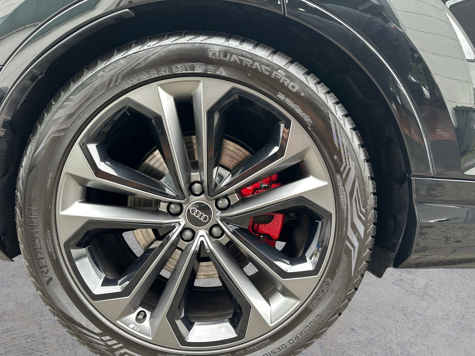 Q7 50 TDI QUATT 7-SITZER S LINE MATRIX+AHK+PANO+