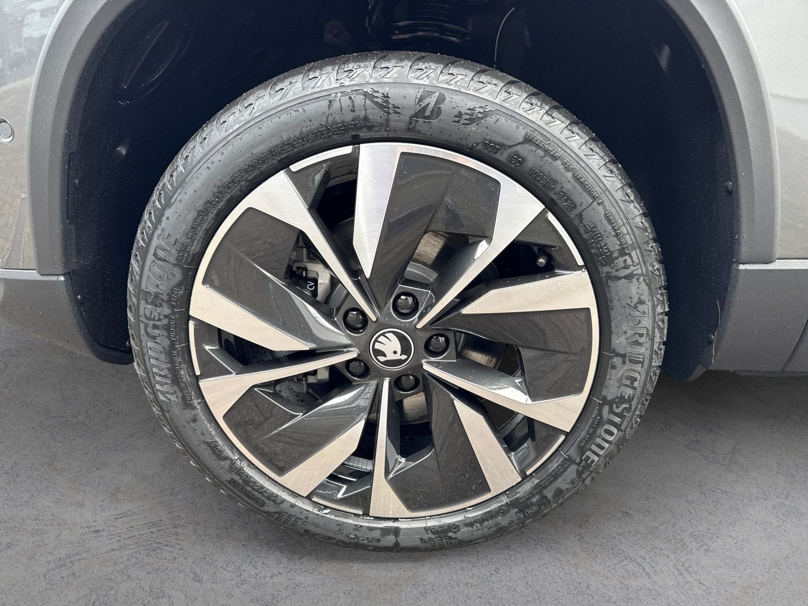 Karoq Tour 1.5 TSI 110kW 360°*PANO*AHK*NAVI*LED