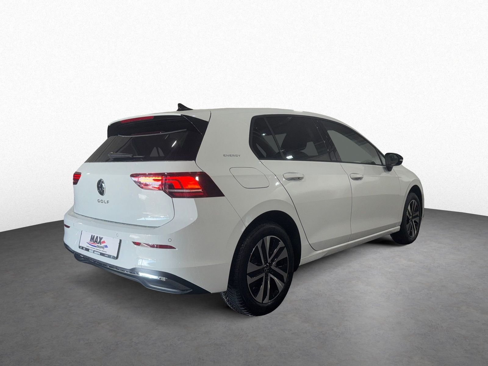 Golf ENERGY 2.0 TDI DSG AHK+NAVI+KAMERA+ALLSEASON