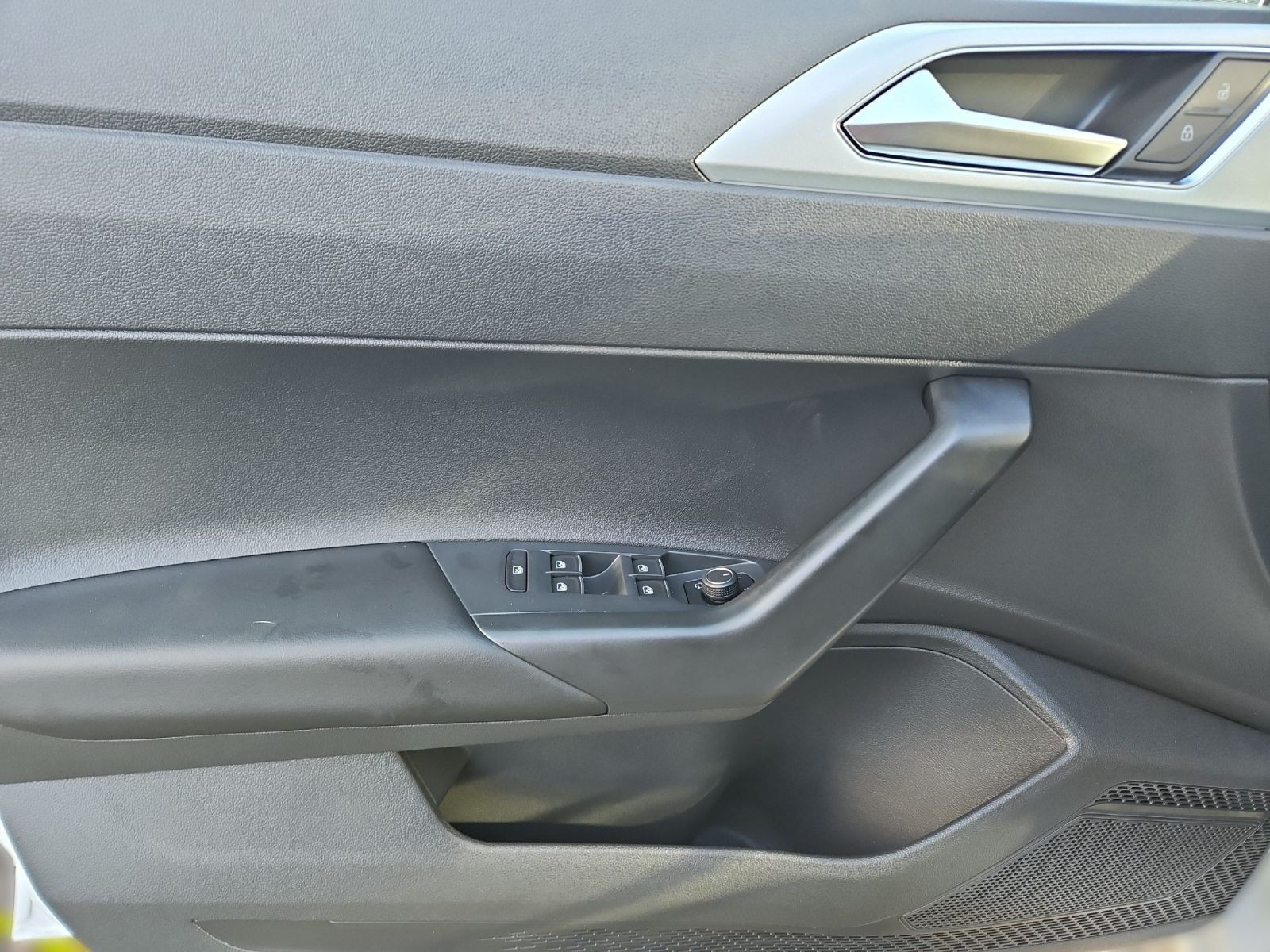 Polo ENERGY 1.0 TSI 5-Gang APP-CONNECT+KAMERA+ALLSEASON