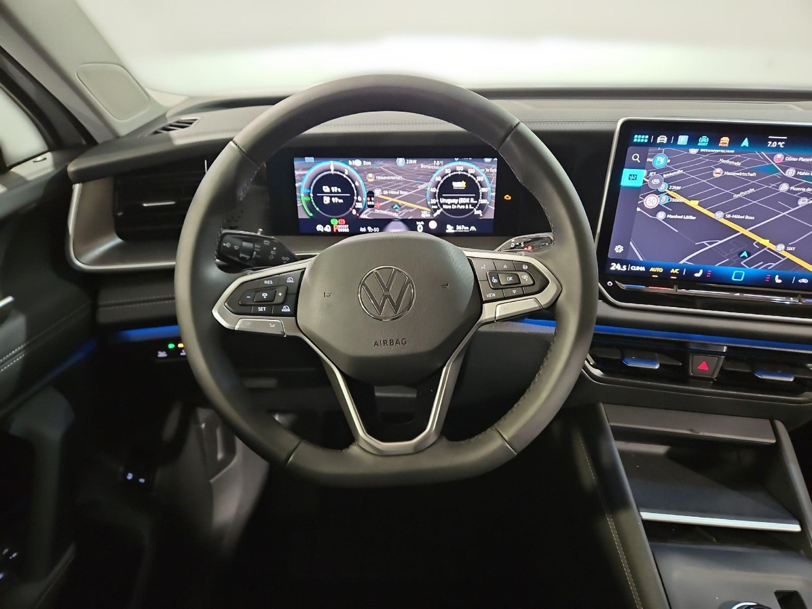 Tayron Life 1.5 eHybrid DSG AHK+KAMERA+NAVI+DCC+SIDE-ASSIST