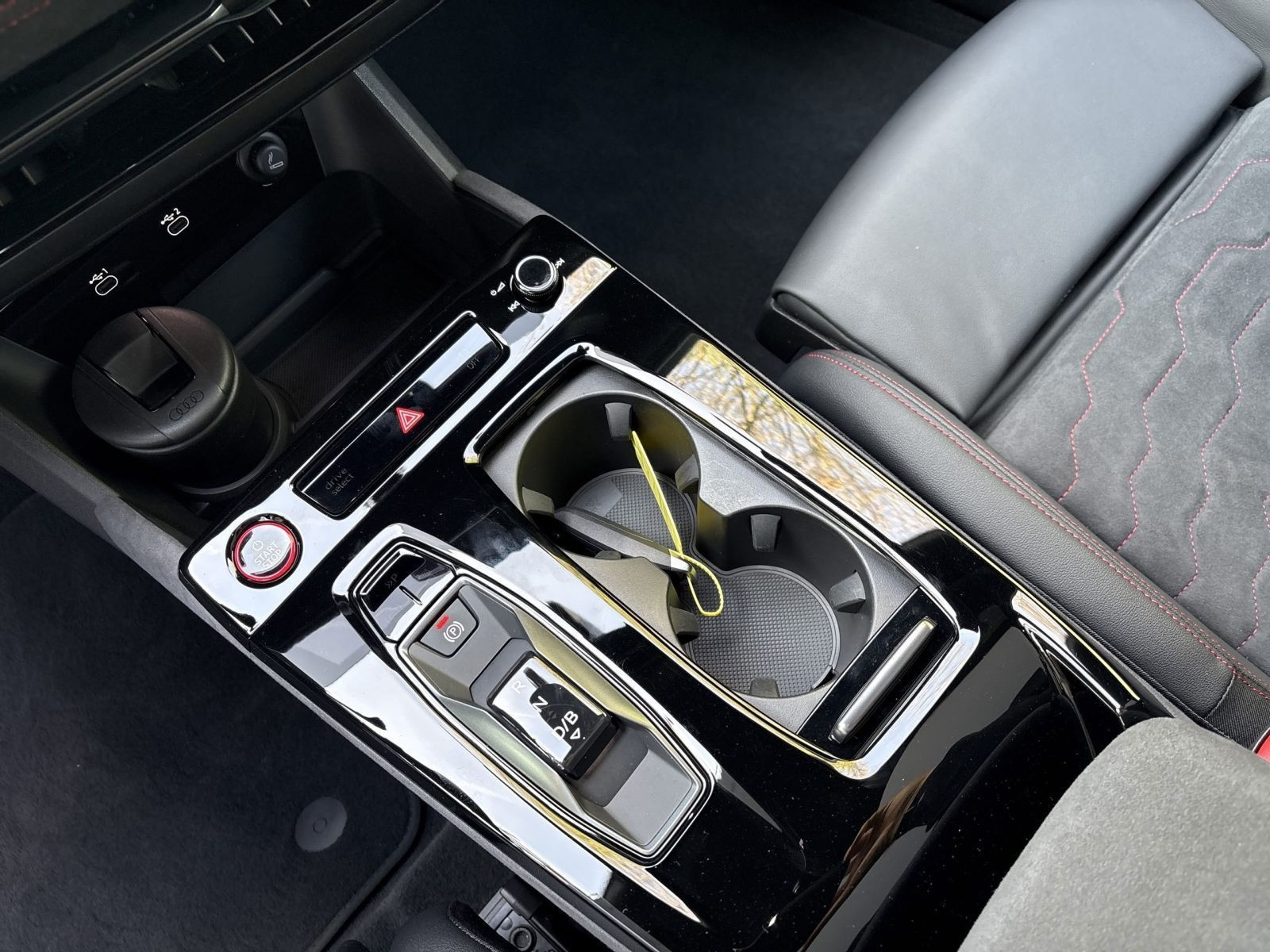 A6 Avant e-tron QUATT S LINE MATRIX+PANO+AHK+B&O