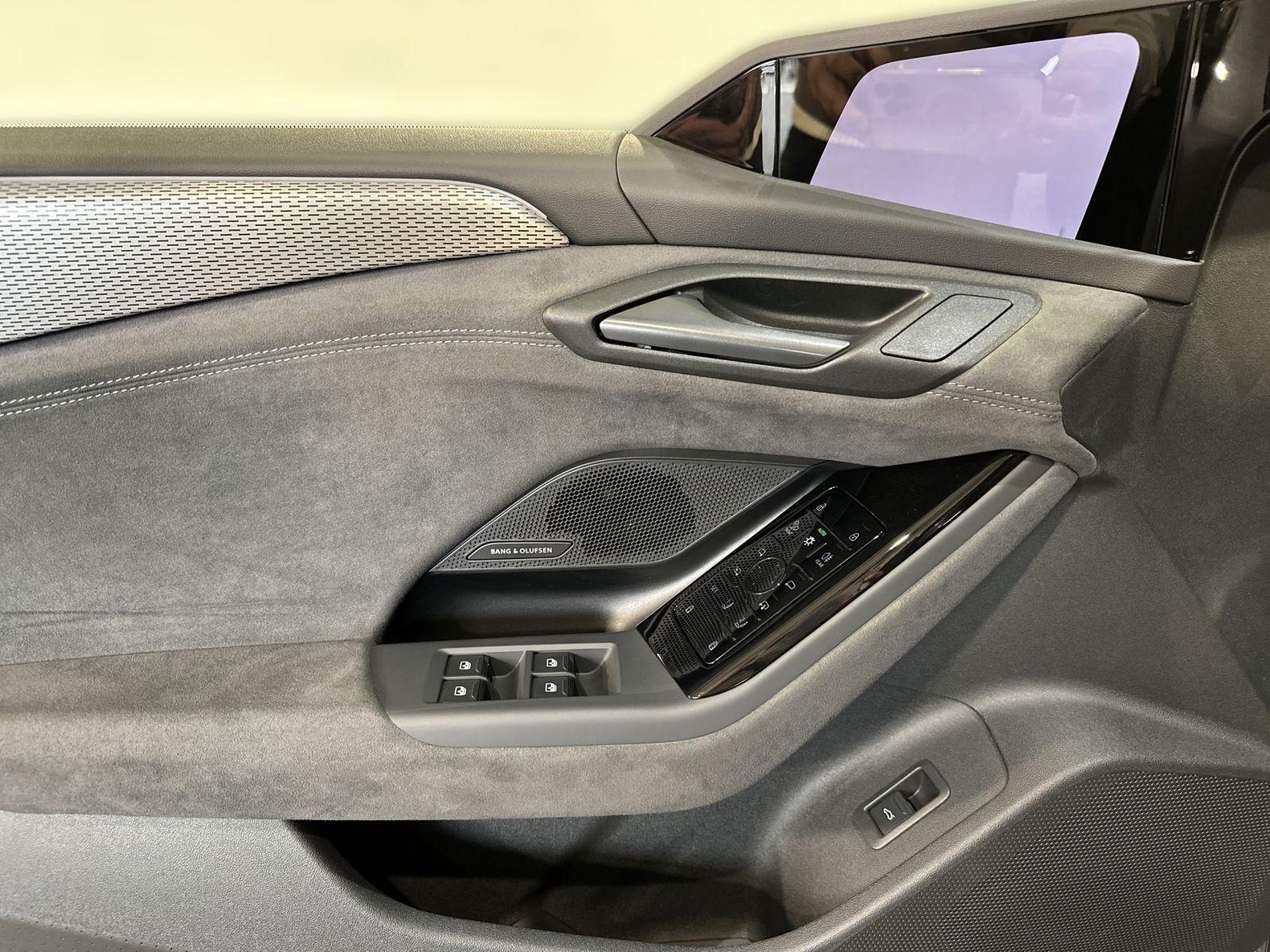 A6 Avant e-tron performance S LINE PANO+HUD+B&O