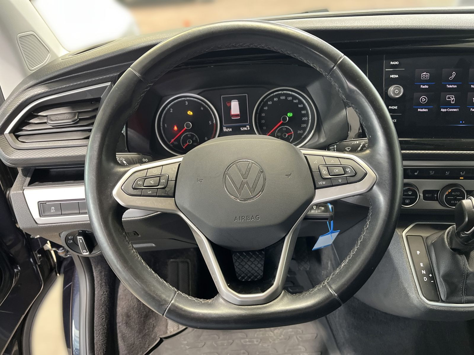 T6.1 Multivan KR CL 2.0 TDI 150 kW DSG 4M*7-SITZER*PDC*NAVI