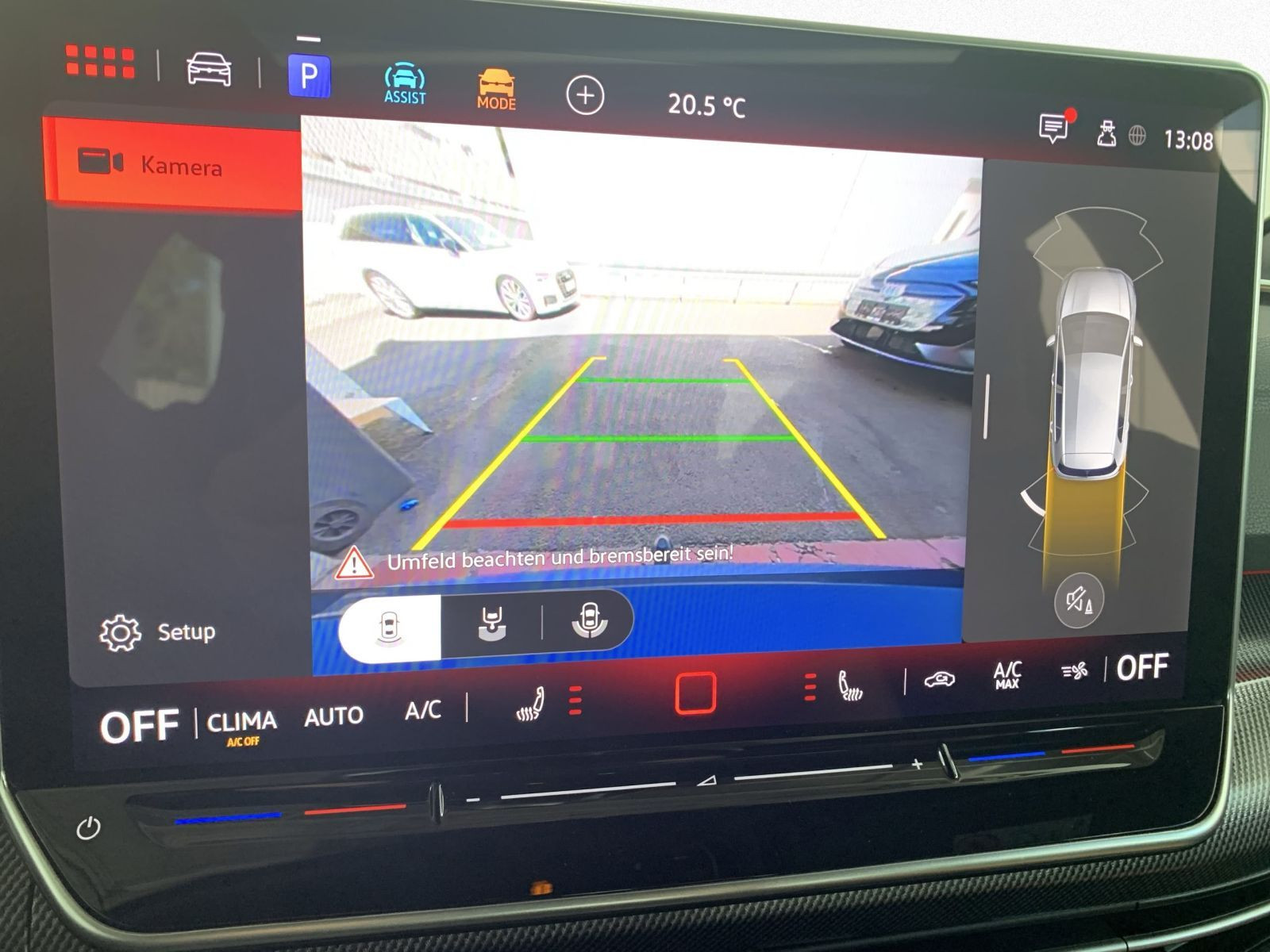 Golf VIII 2.0 TDI DSG R-LINE IQLIGHT+PANO+AHK+HUD