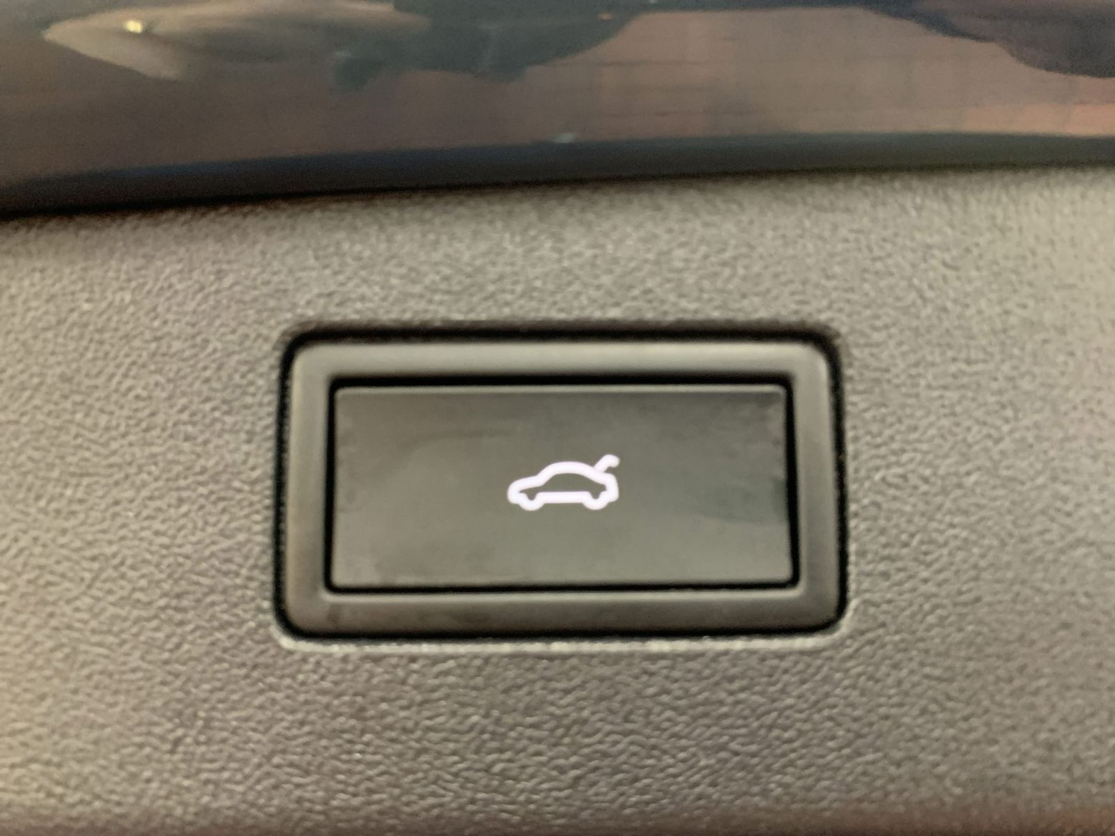 Tiguan 1.5 eHYBRID R LINE IQ.LIGHT+AHK+PANO+ACC