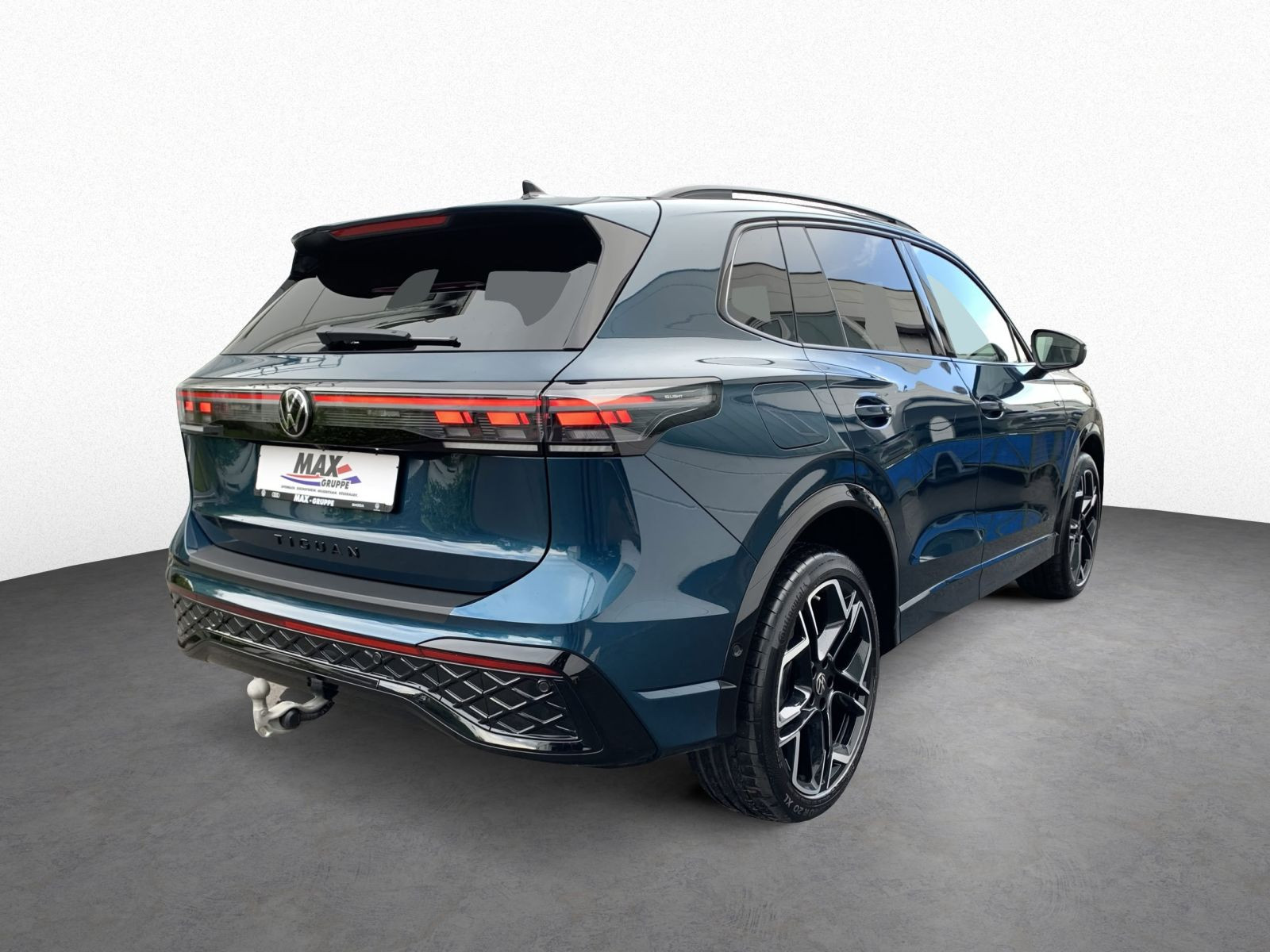 Tiguan 1.5 eHYBRID R LINE IQ.LIGHT+AHK+PANO+ACC