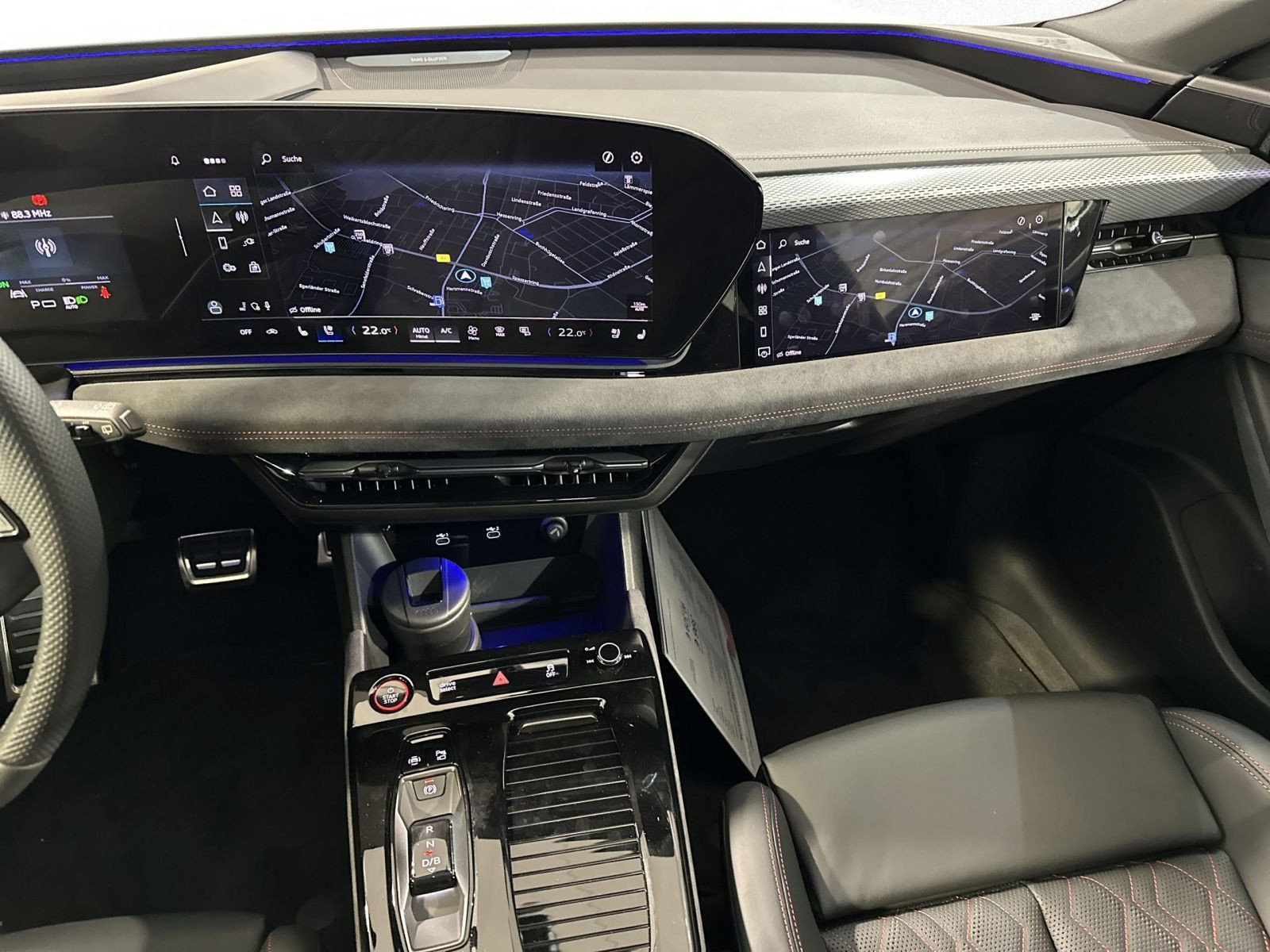 S6 Avant e-tron QUATT EDITION ONE MATRIX+PANO+AUGM+AHK