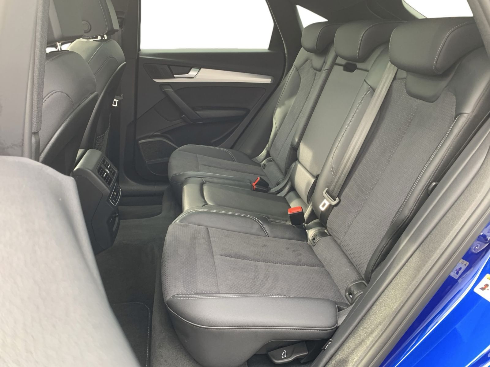 Q5 Sportback 55 TFSI e S-LINE QU LUFT+MATRIX+PANO+KAM+AHK
