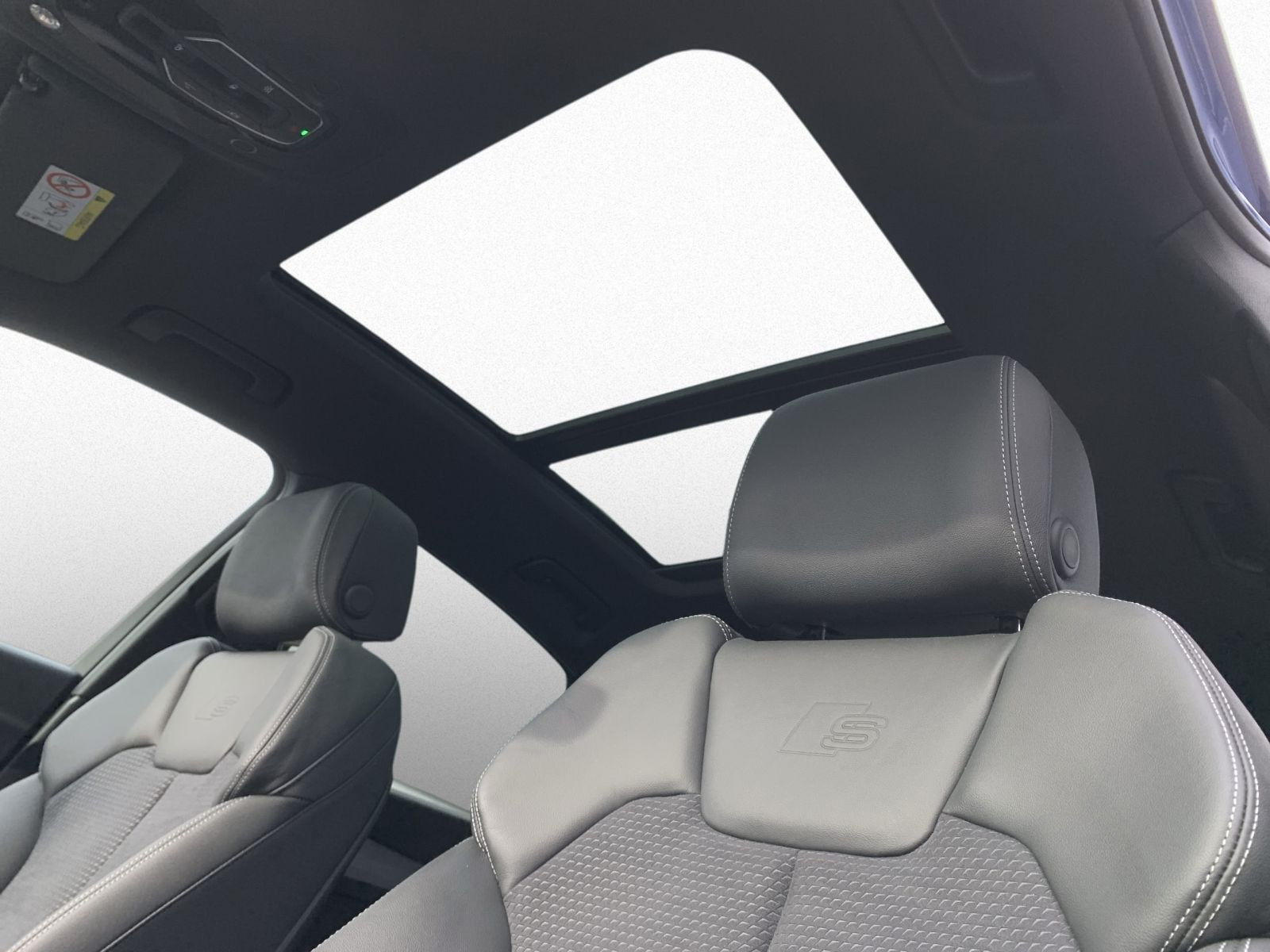 Q5 Sportback 55 TFSI e S-LINE QU LUFT+MATRIX+PANO+KAM+AHK