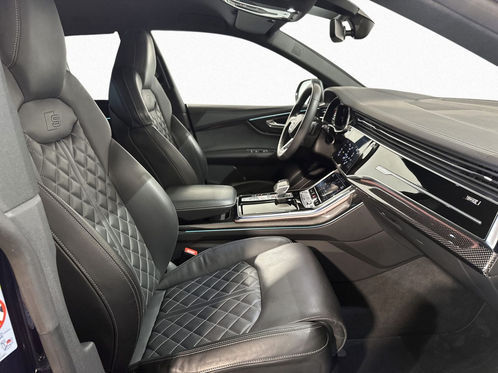 Q8 50 TDI S LINE competition +CARBON+MATRIX+AHK+