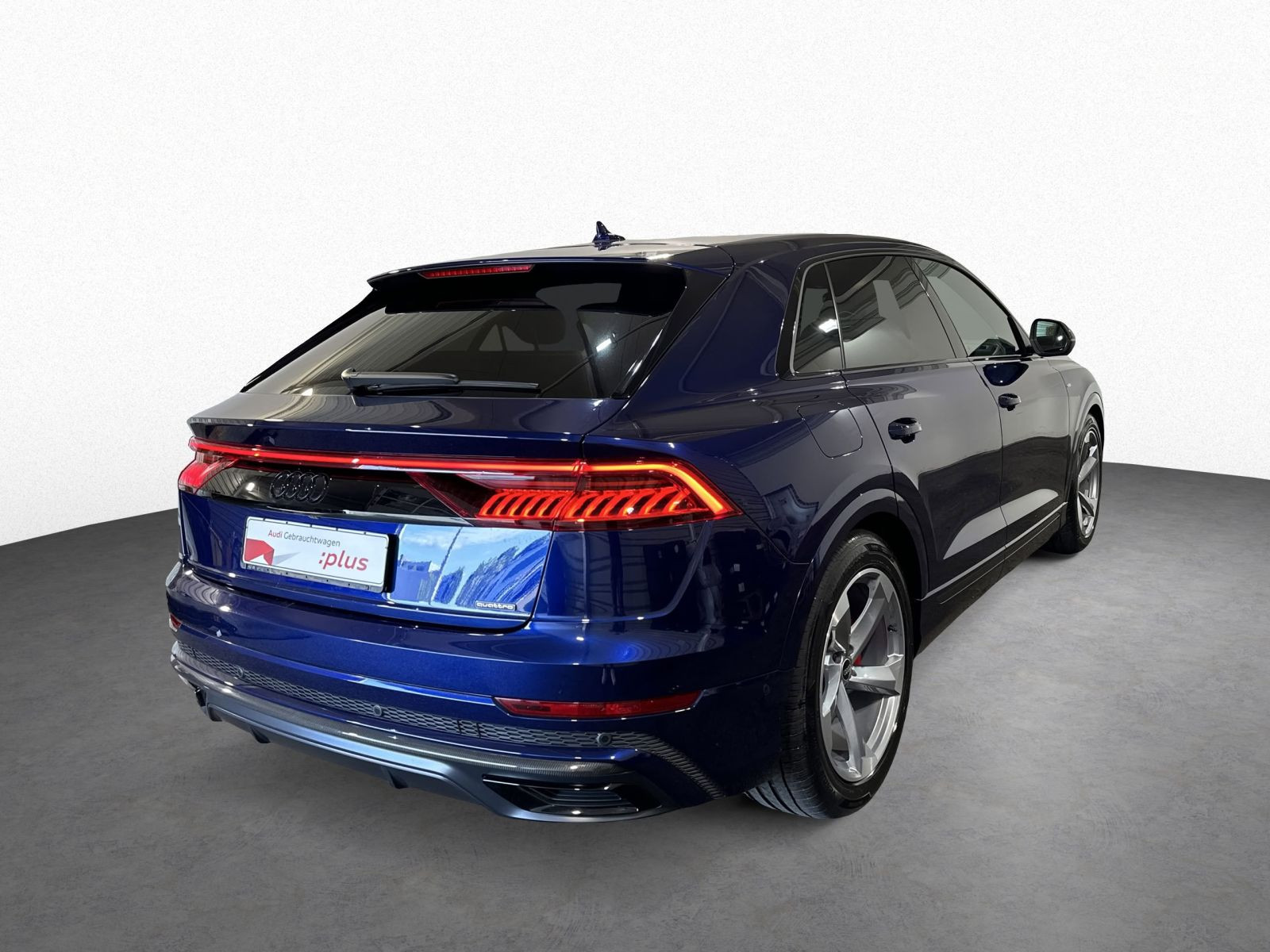 Q8 50 TDI S LINE competition +CARBON+MATRIX+AHK+
