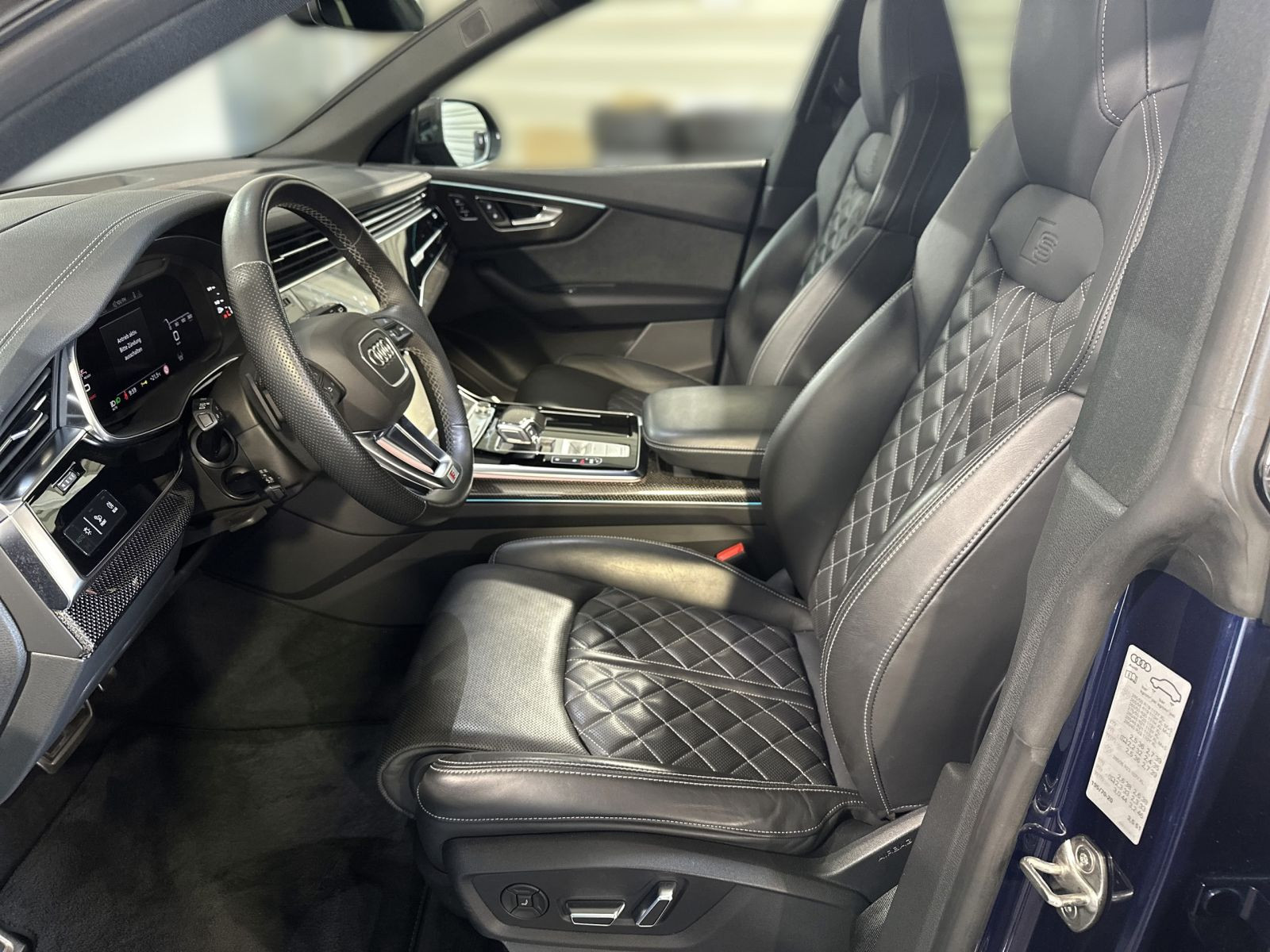 Q8 50 TDI S LINE competition +CARBON+MATRIX+AHK+