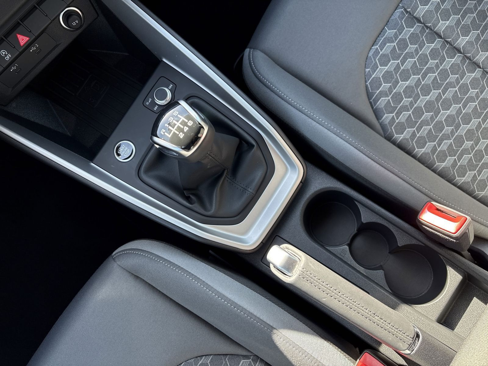 A1 Sportback 30 TFSI ADVANCED LED+VCP+PDC+DAB+