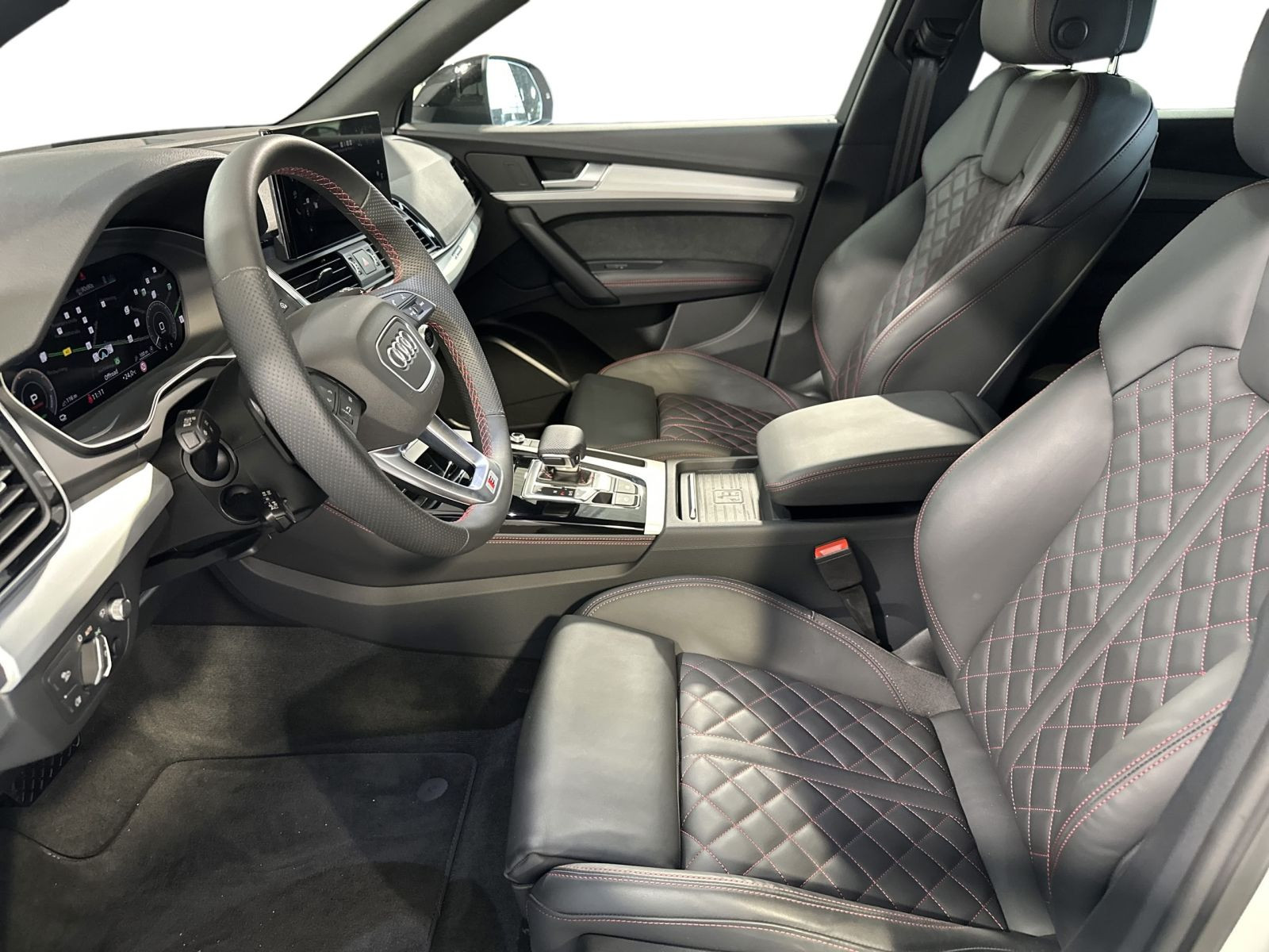 Q5 Sportback 55 TFSI e S-LINE BUSINESS MATRIX+KAMERA+AHK+HUD