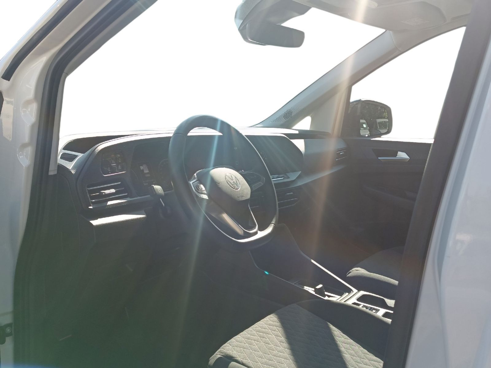 Caddy Life*90 KW*TDI*DSG*Standh*App*Navi*SHZ*AC*Keyl*