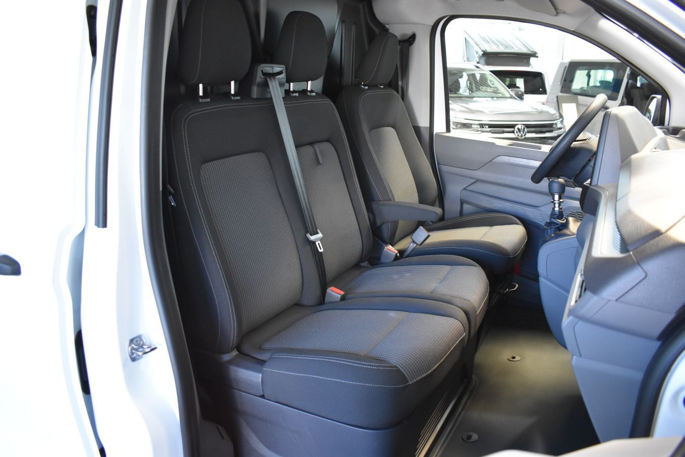 T7 Transporter Kasten 2.0 TDI 81 kW**KLIMA*AHK*APP