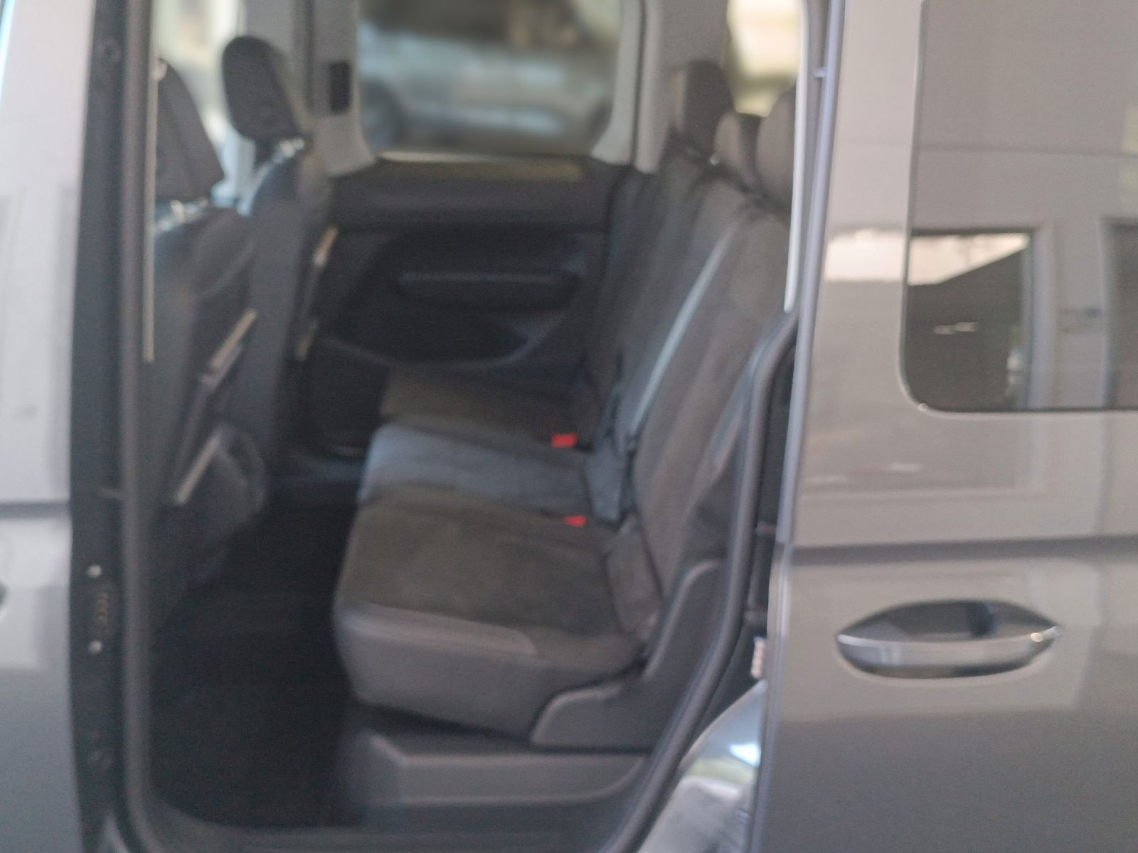 Caddy Style 4Mo*90 KW*Pano*LED*Kamera*App*Ergo*