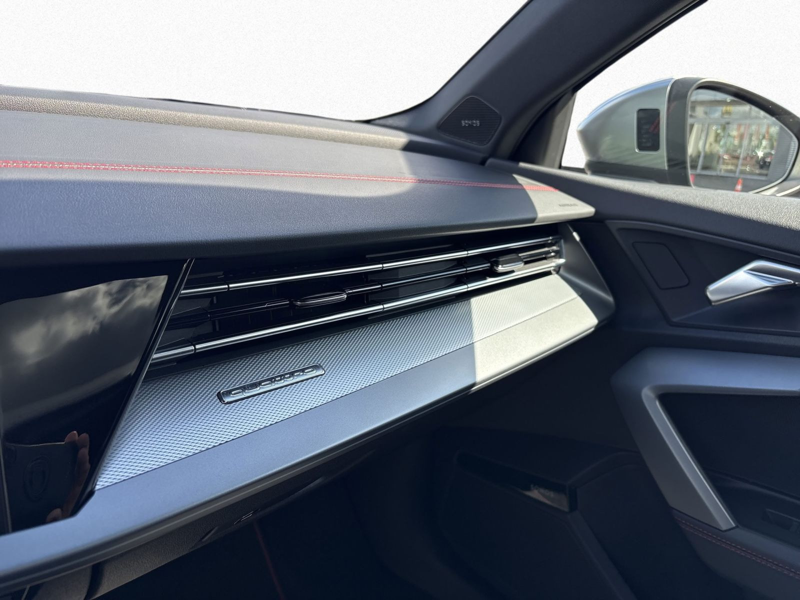 S3 Sportback TFSI SONOS+MATRIX+PANO+360°+HUD+