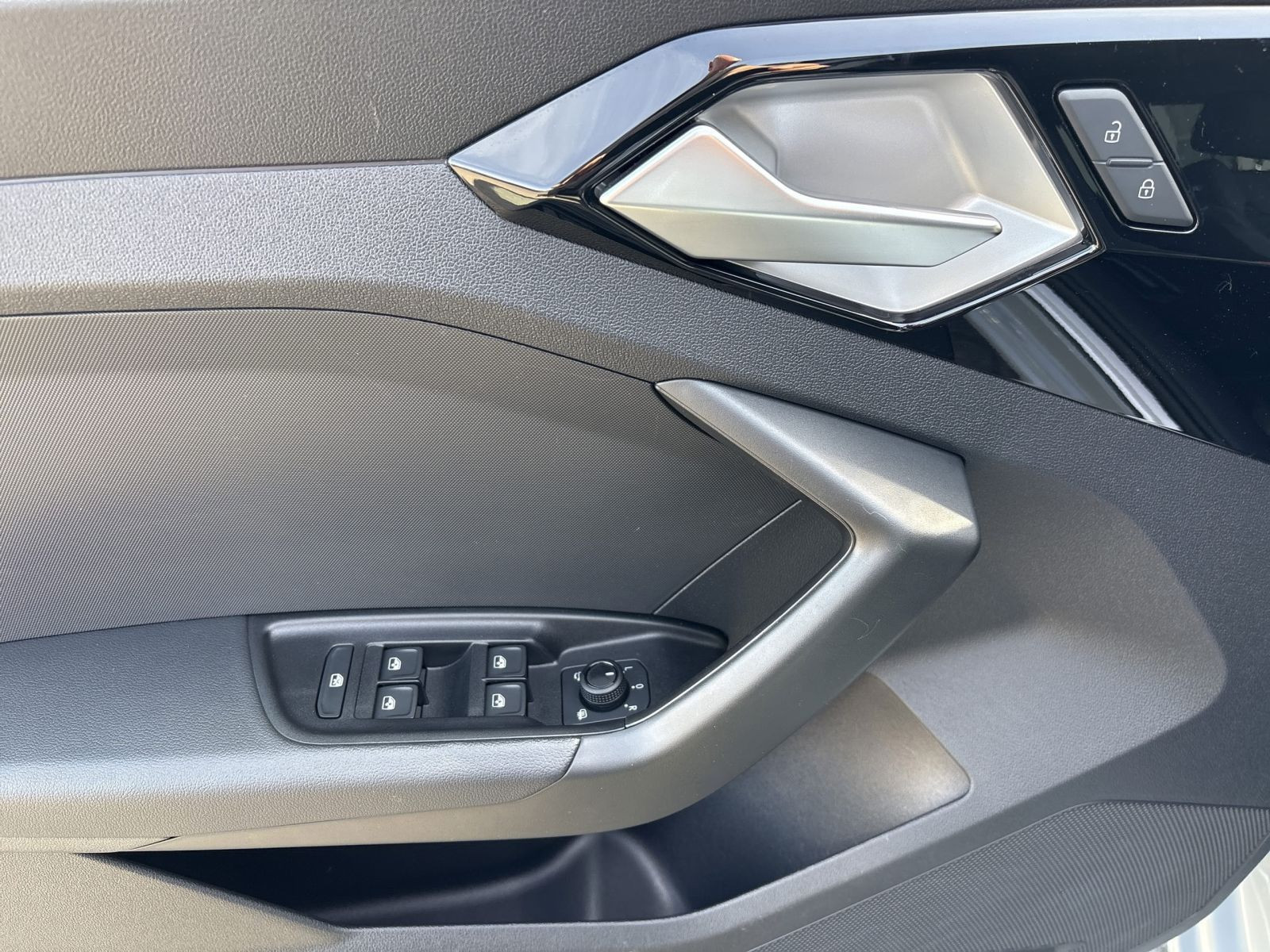 A1 Sportback 30 TFSI ADVANCED VCP+NAVI+SMARTPHONE INTERFACE