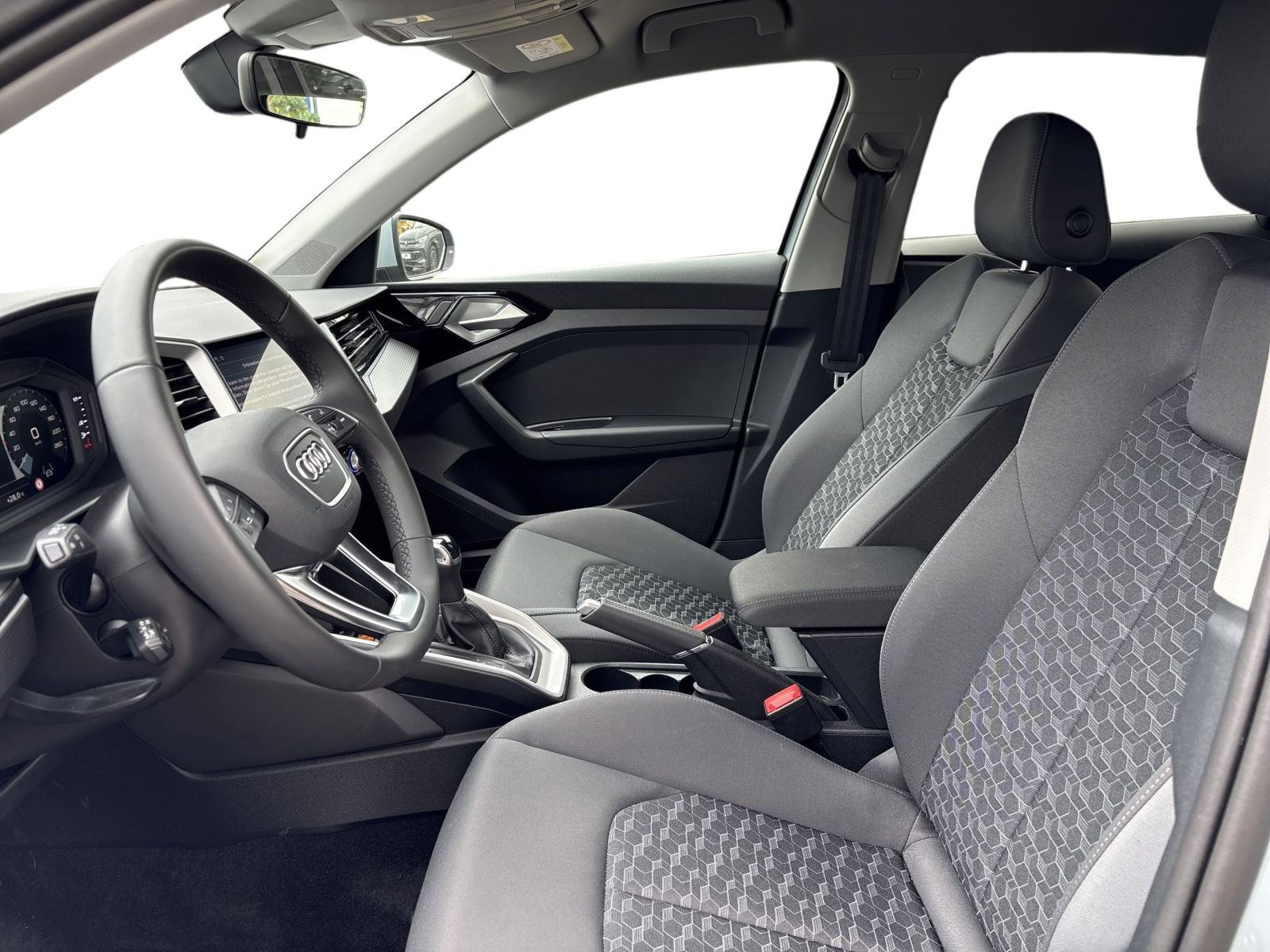 A1 Sportback 40 TFSI S LINE LED+NAVI+SMARTPHONE INTERFACE