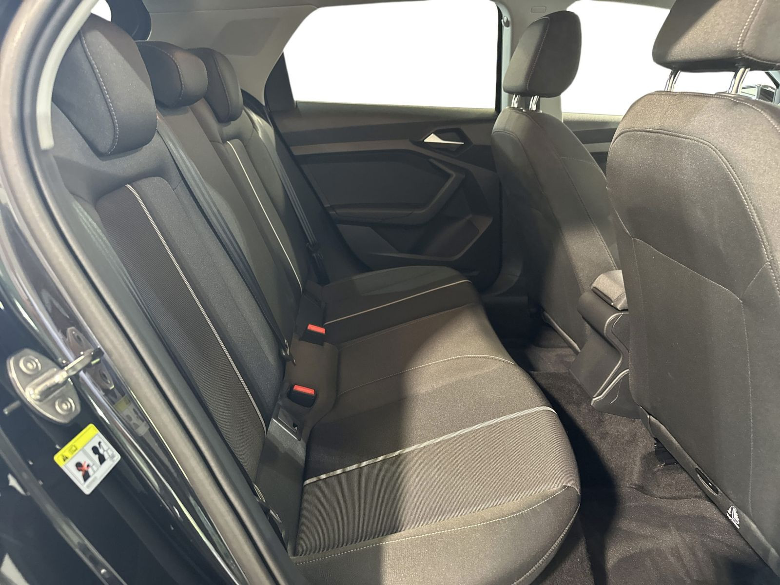 A1 Sportback 30 TFSI ADVANCED SMARTPHONE INTERFACE+DCP+PDC+DAB