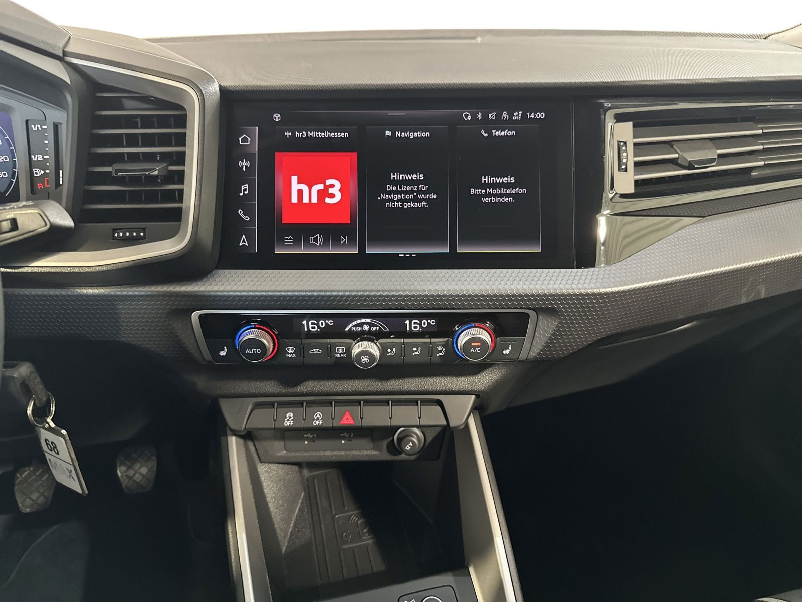 A1 Sportback 30 TFSI ADVANCED SMARTPHONE INTERFACE+DCP+PDC+DAB