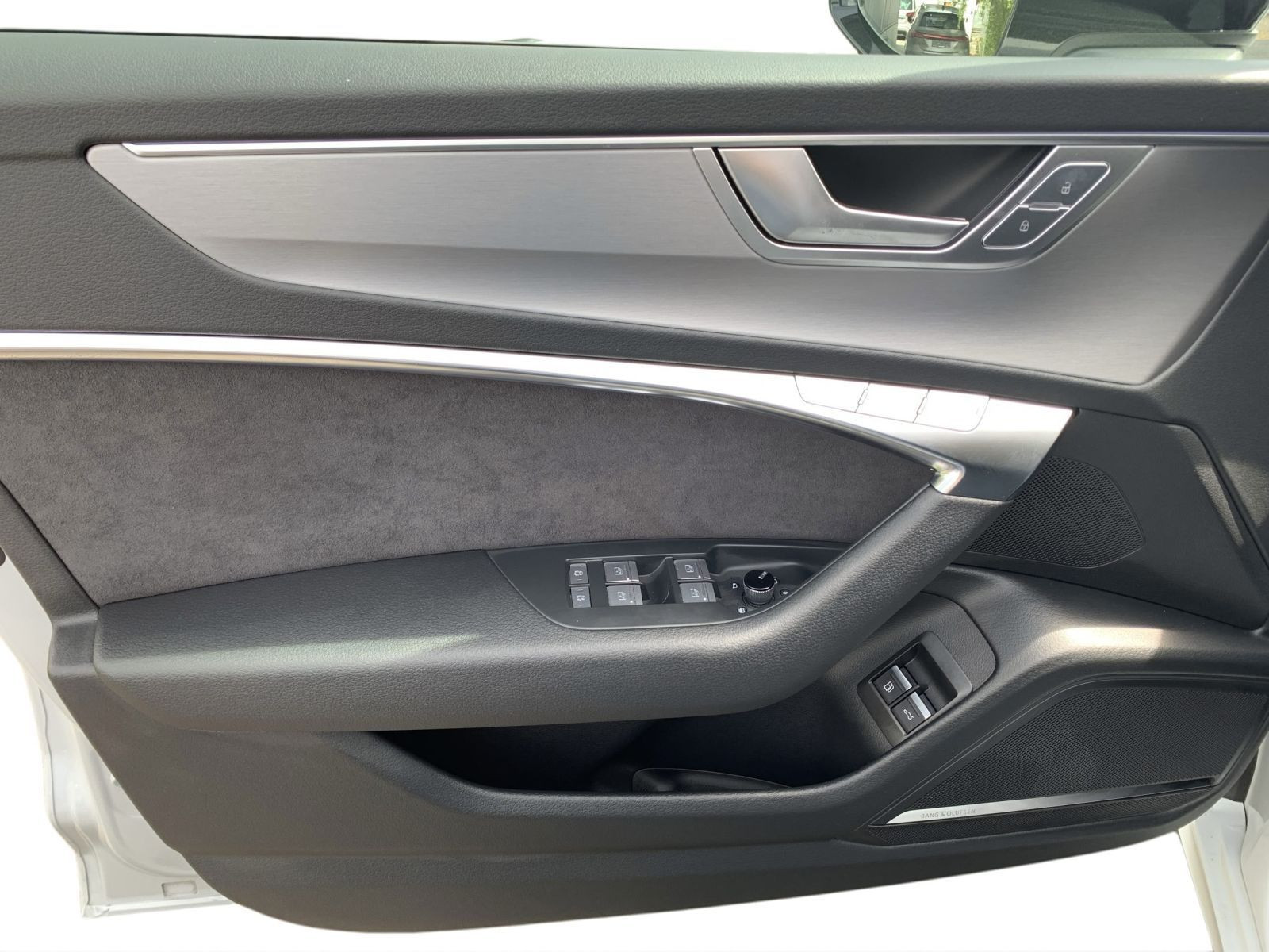 A6 Avant 55 TFSI e QU S LINE 0,5% HD-MATRIX+PANO+AHK