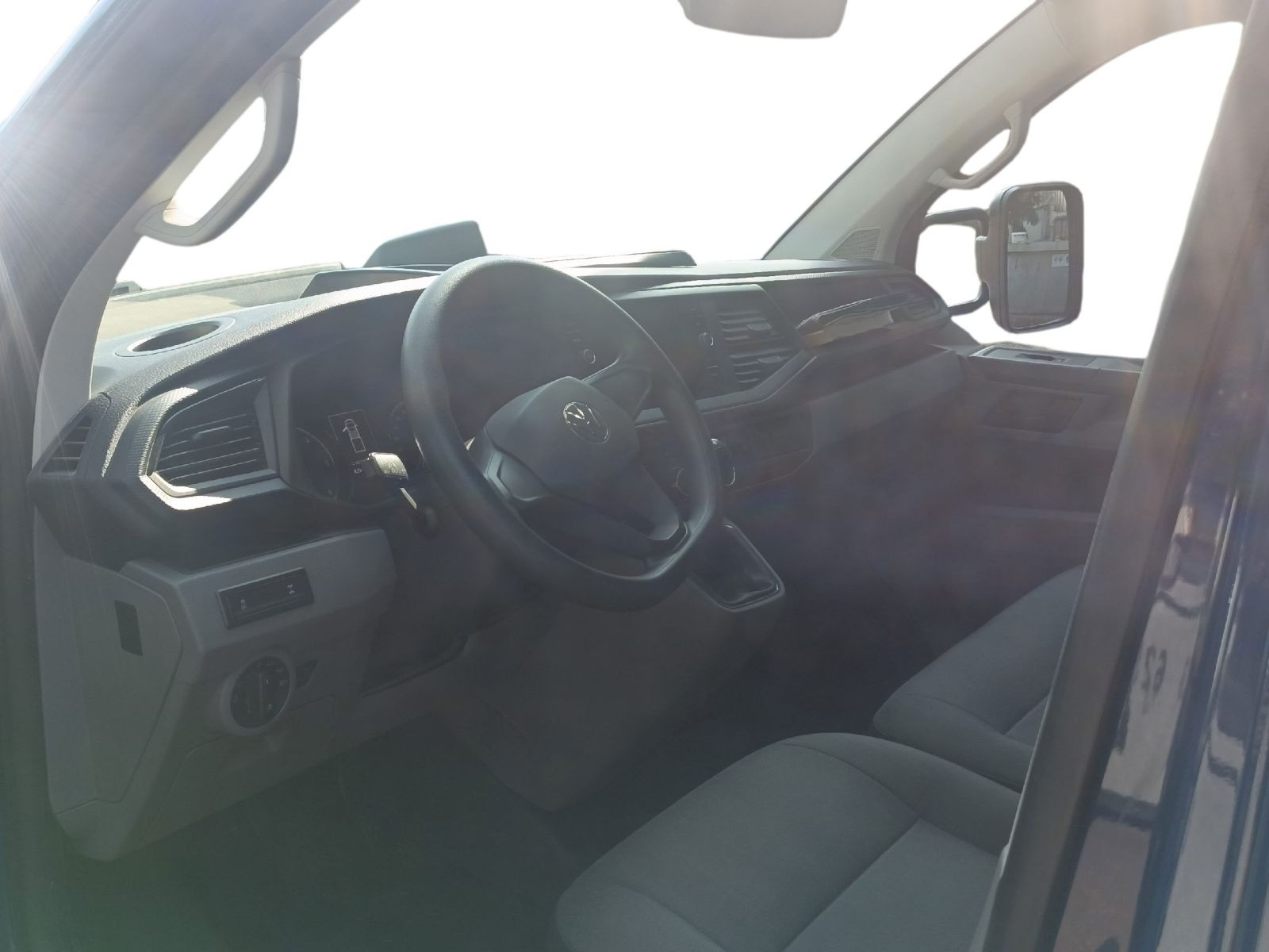 T6.1 Pritsche 4 MO DoKa*2.0 TDI*110 KW*Navi*AHK*Klima*
