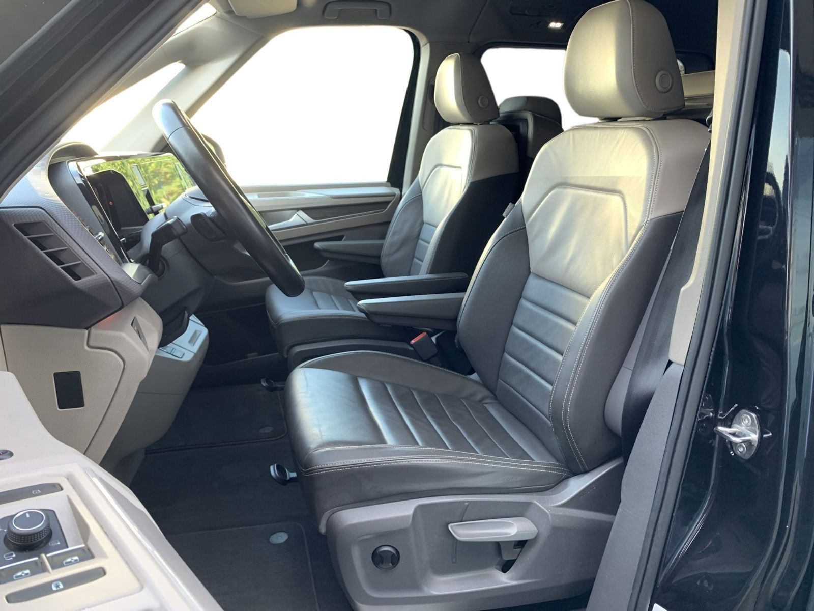 Multivan Style LÜ 2.0 TSI 150 kW DSG*Leder*Matrix*Kamera*Standh