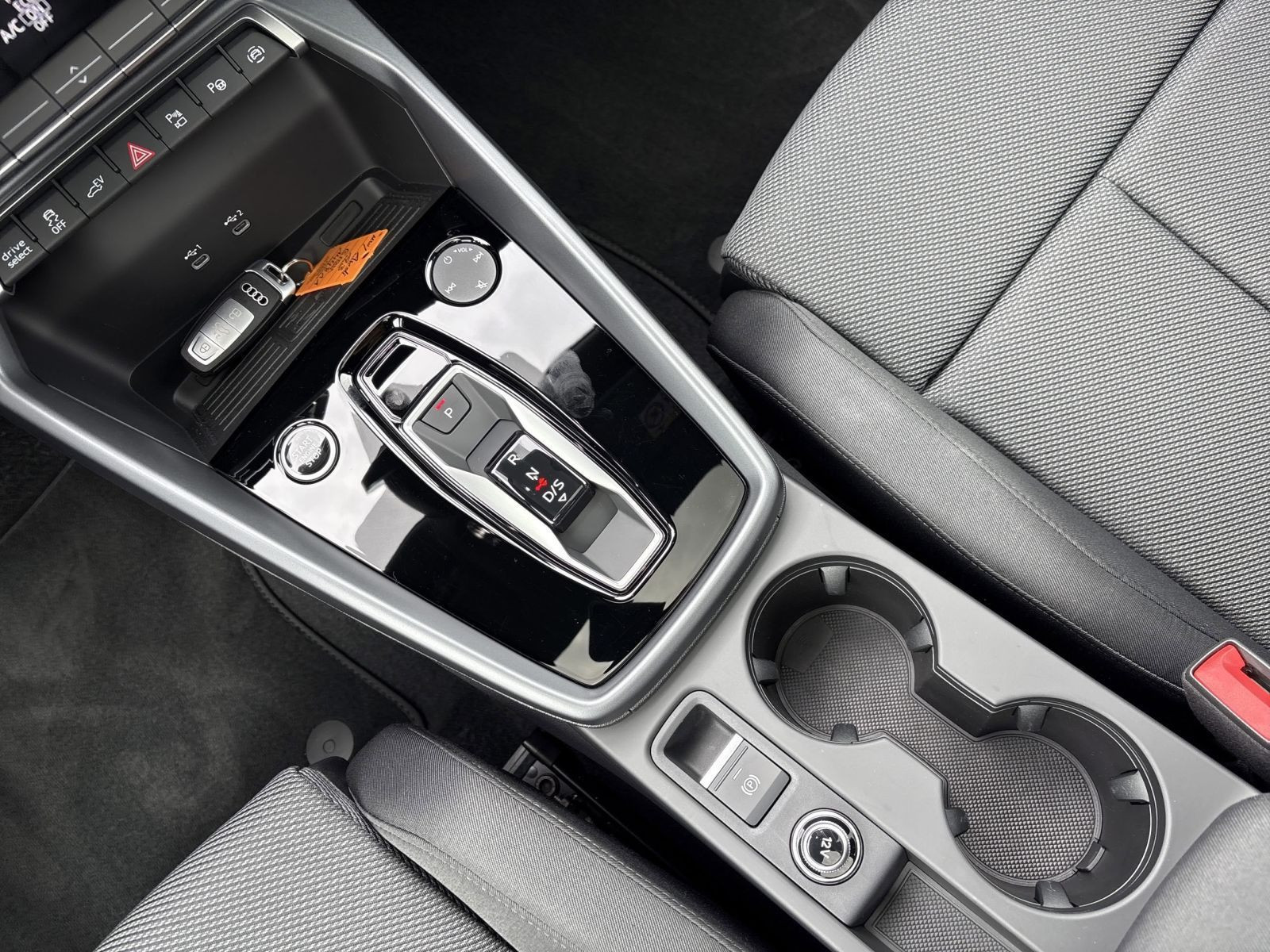 A3 Sportback 40 TFSI e S LINE MATRIX+PANO+HUD+KAM+SONOS+VCP