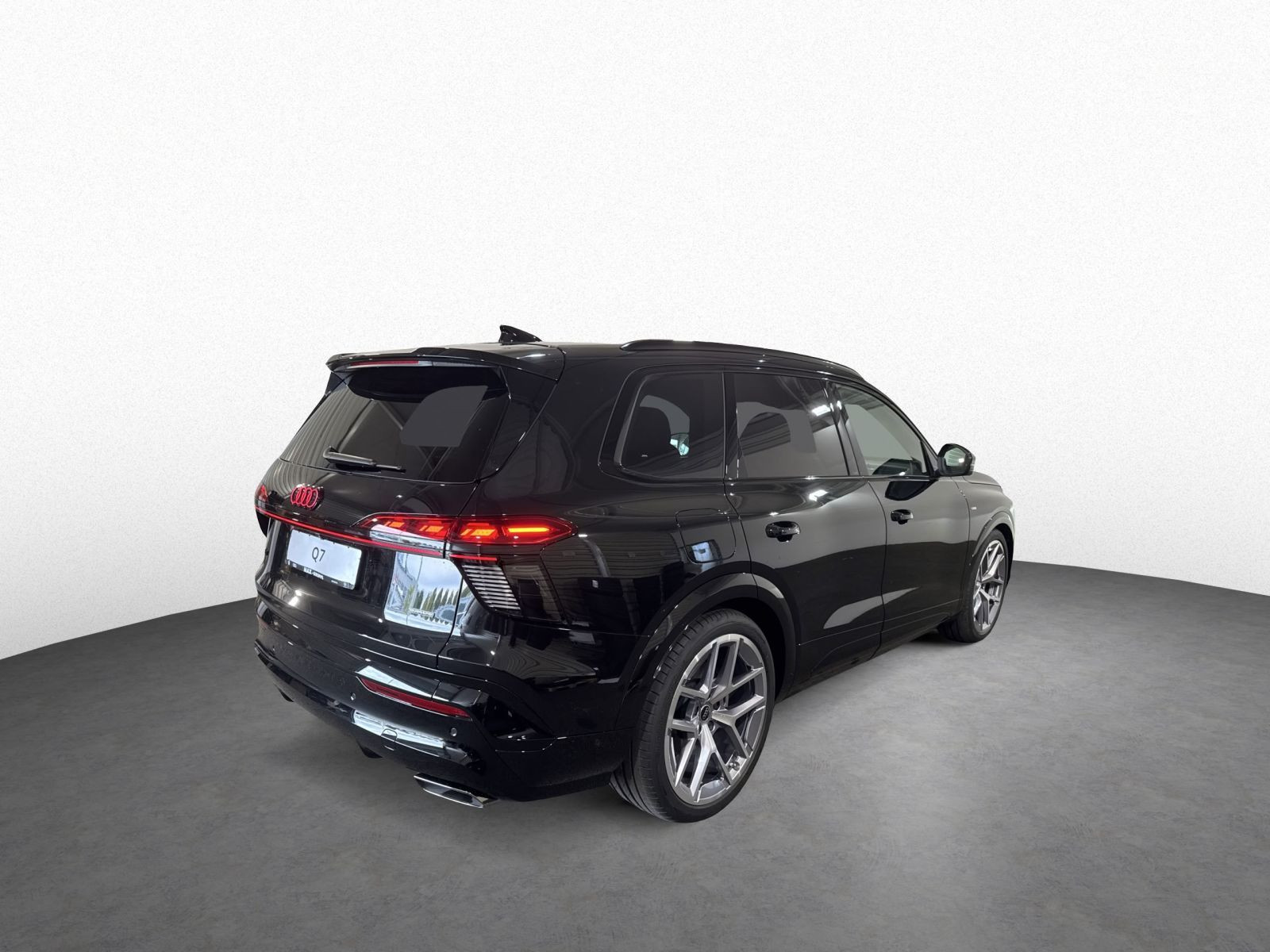 Q7 SUV TDI S-LINE+7SITZER+AHK+TECH-PRO+STHZG+B&O
