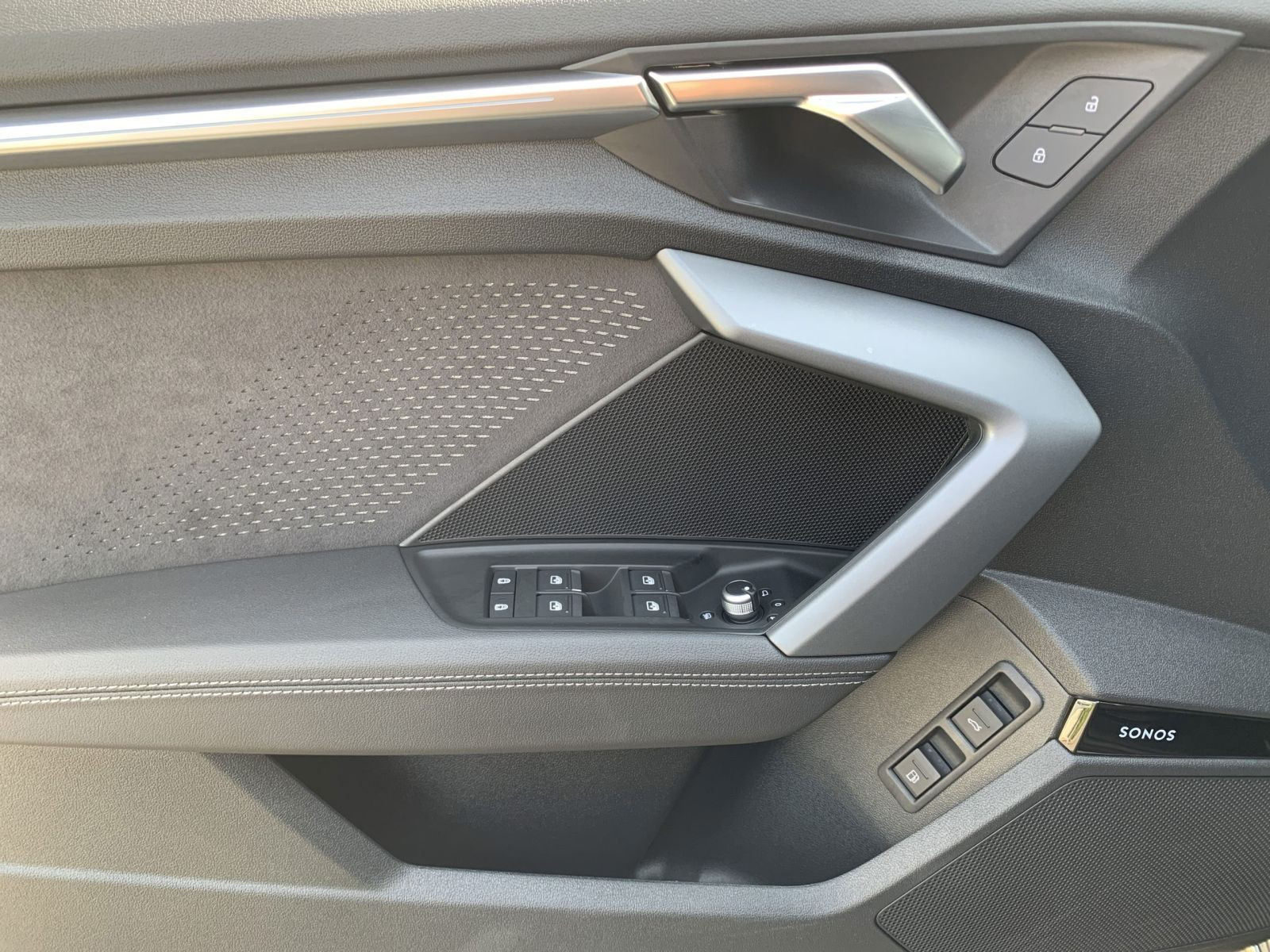 A3 Sportback TFSI e S LINE LED+360°+HUD+SONOS+APP