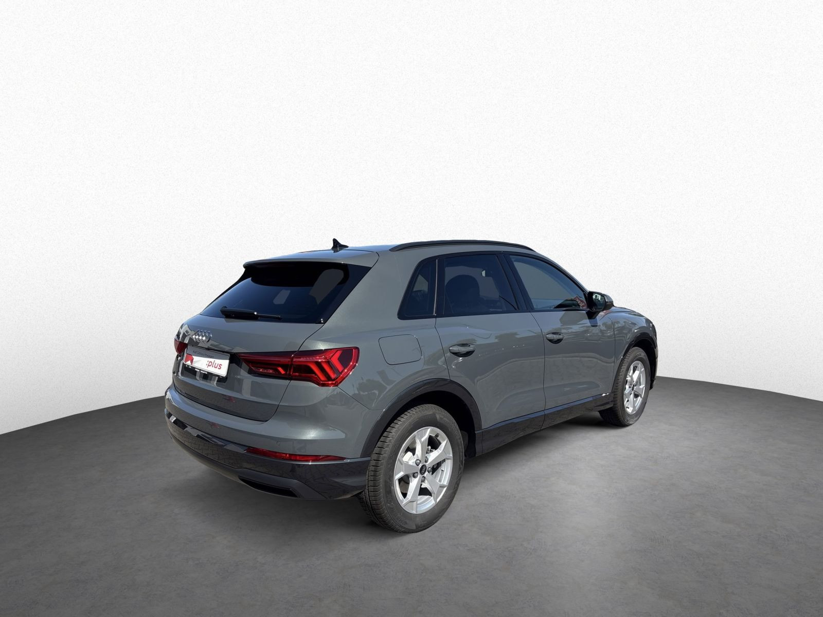 Q3 35 TDI LED+360°+AHK+STHZ+VCP+PDC+SMARTPHONE INTERFACE